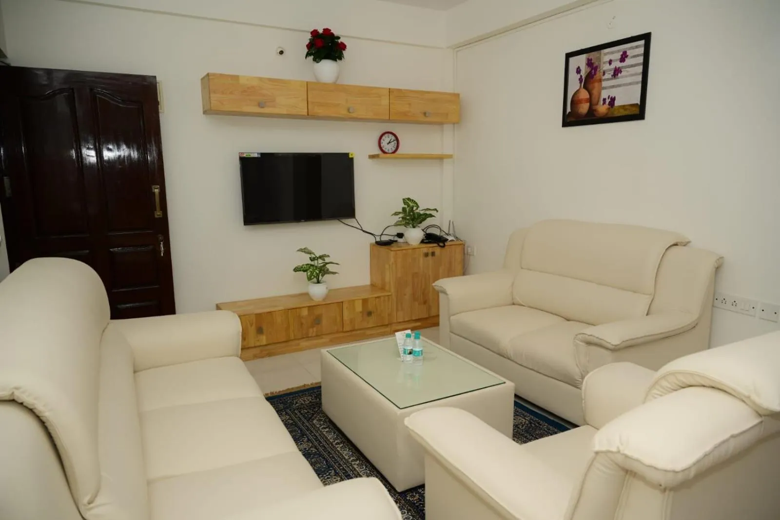 Windfall Service Apartment