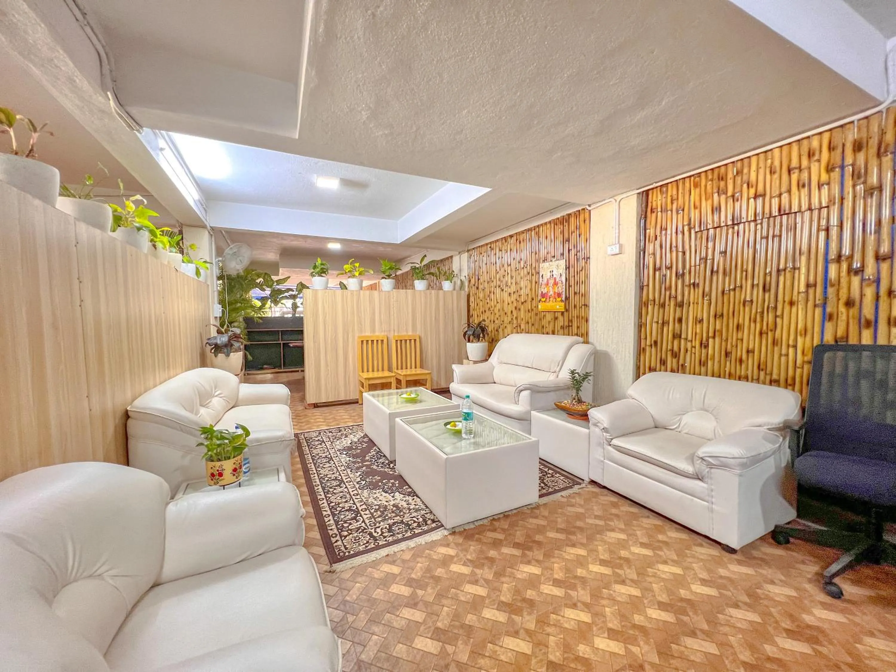 Windfall Service Apartment