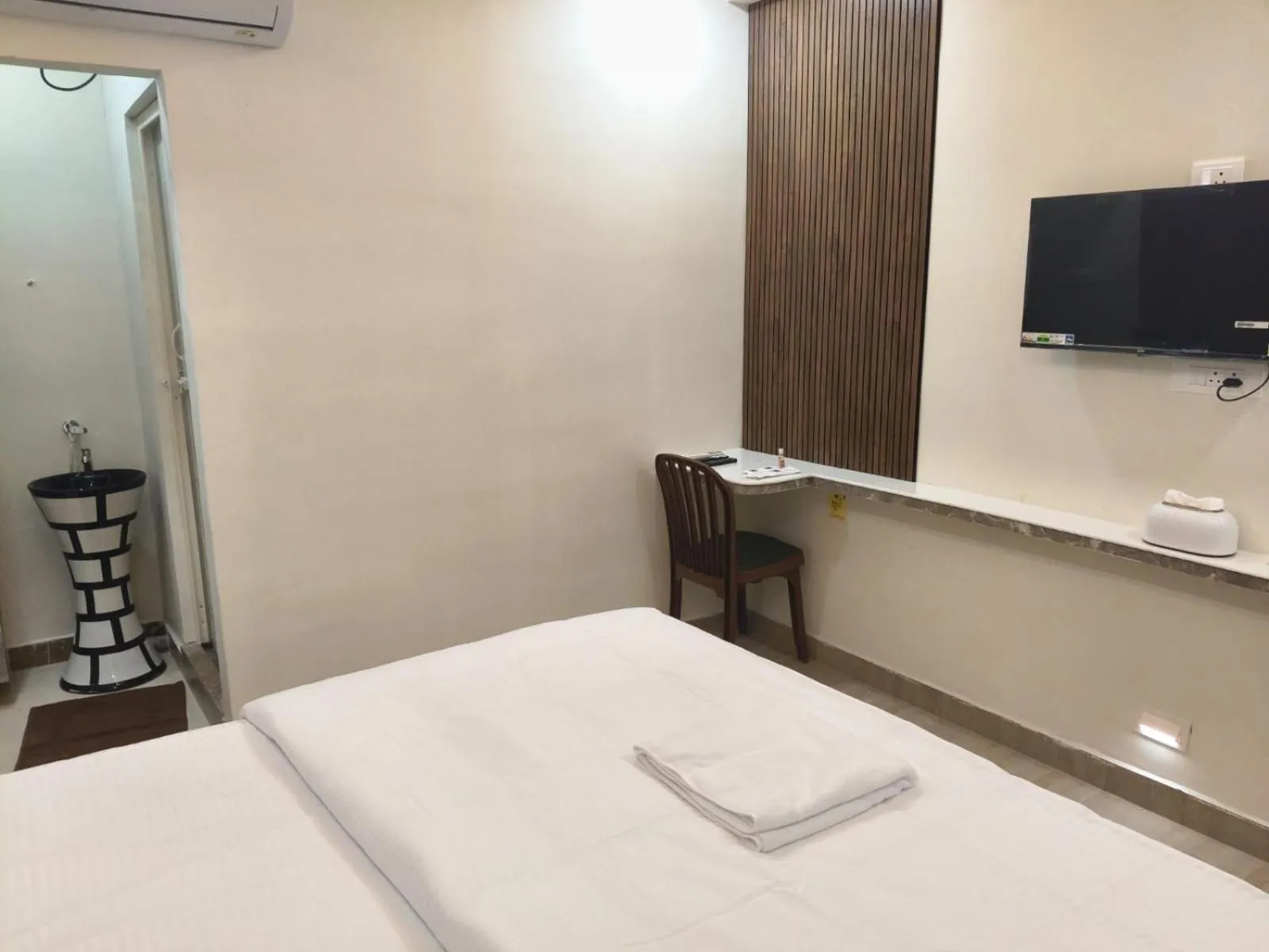 Bed in VIJAY BALAJI MAHAL A/C