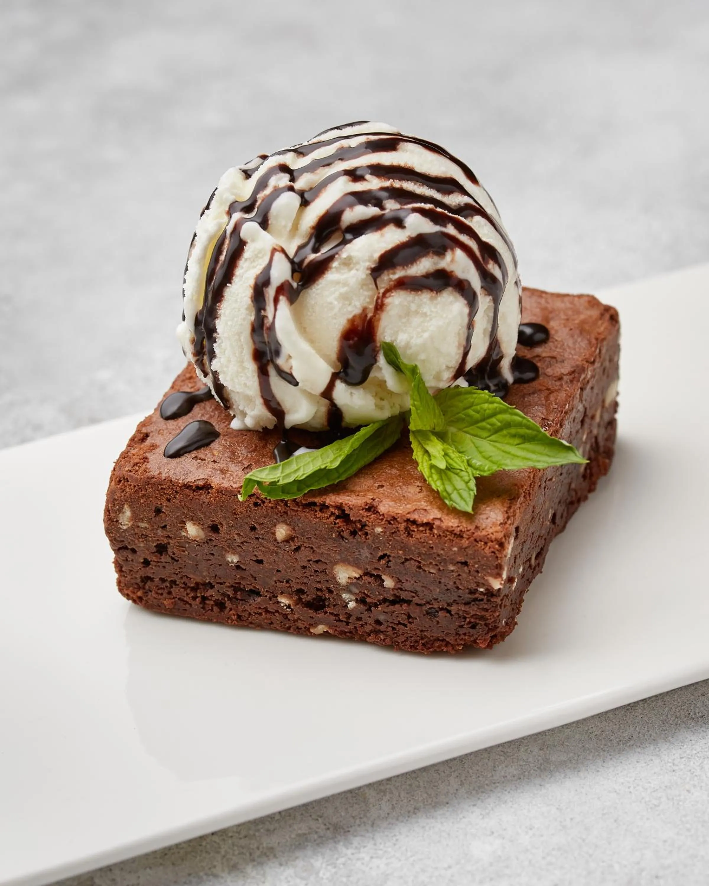 Restaurant/places to eat in Yerevan Place Hotel