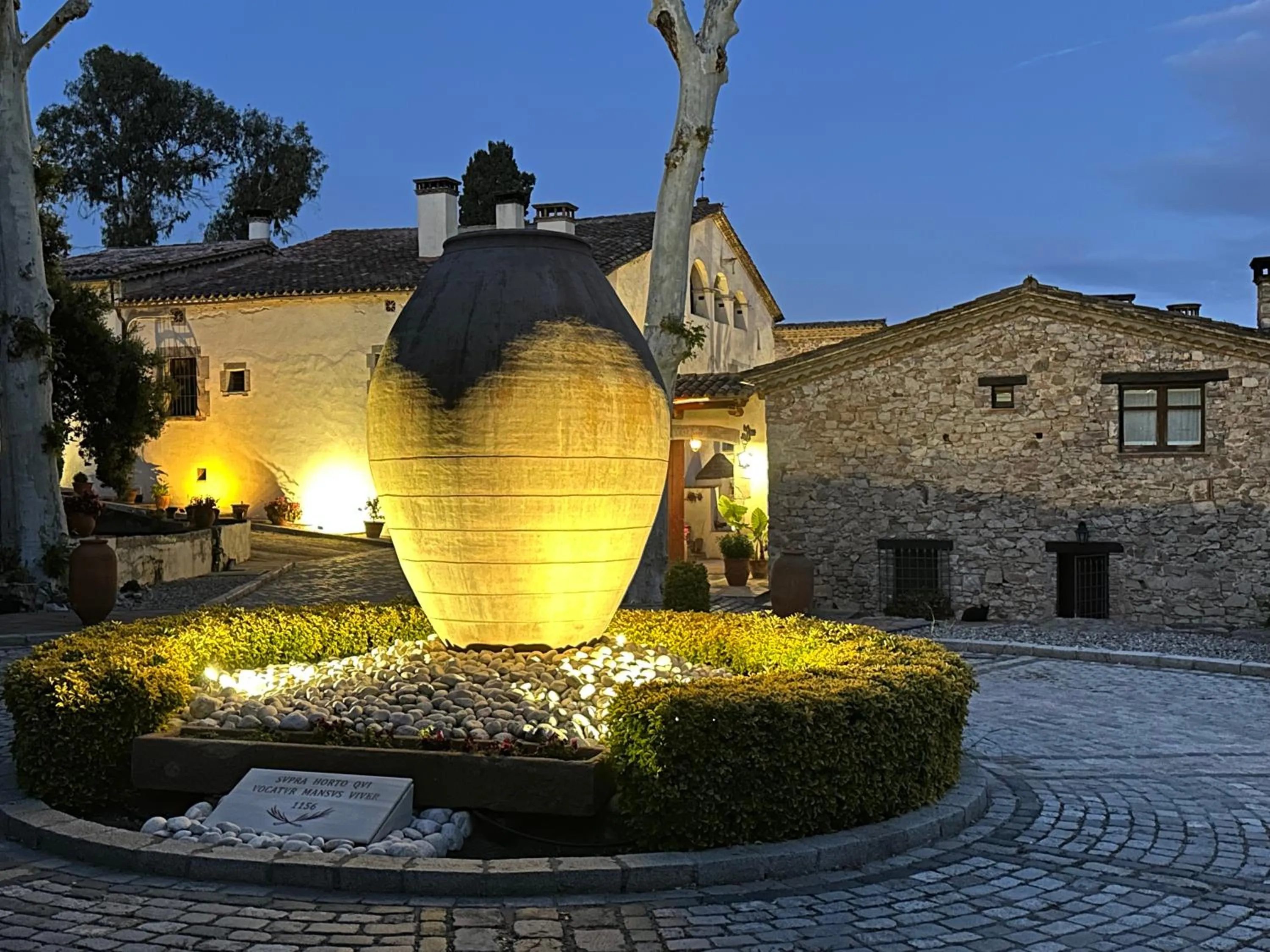 Property building in Masia Can Viver - Olive oil tourism B&B