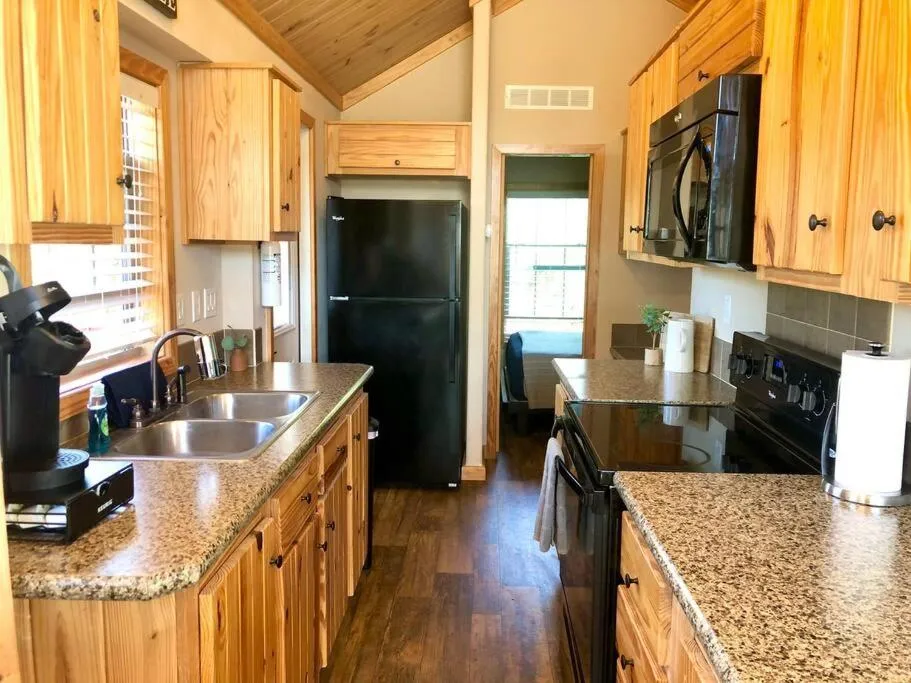 The Armadillo Cabin - Cabins At Rim Rock