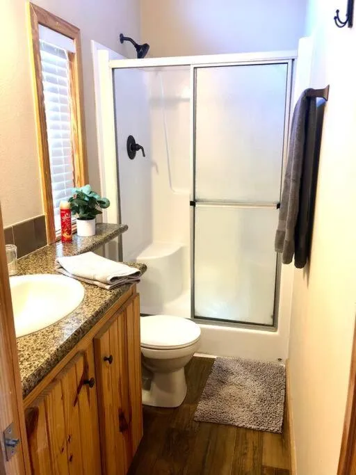 The Armadillo Cabin - Cabins At Rim Rock