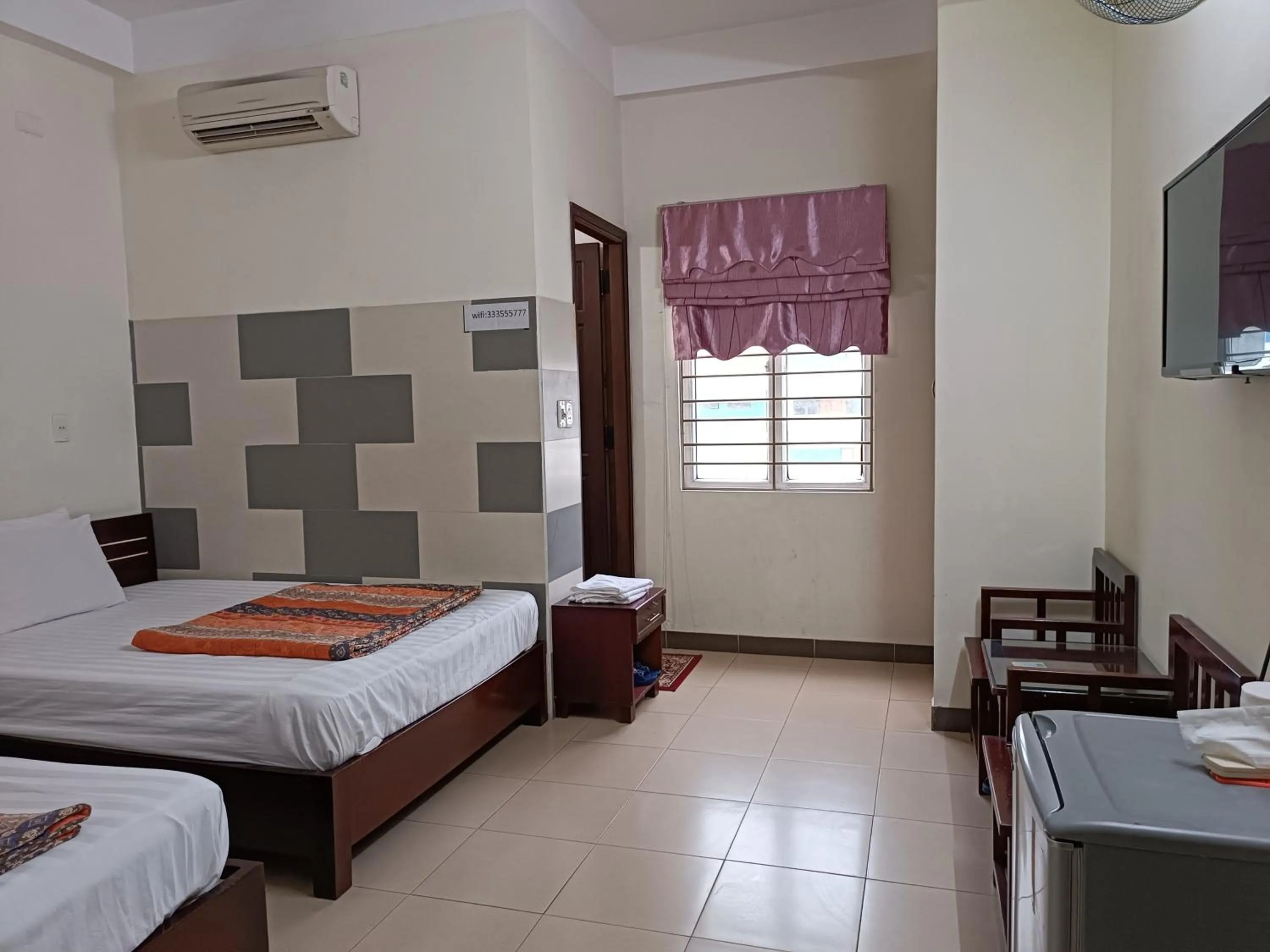 Bedroom, Bed in OYO 1171 Tay Hai Hotel