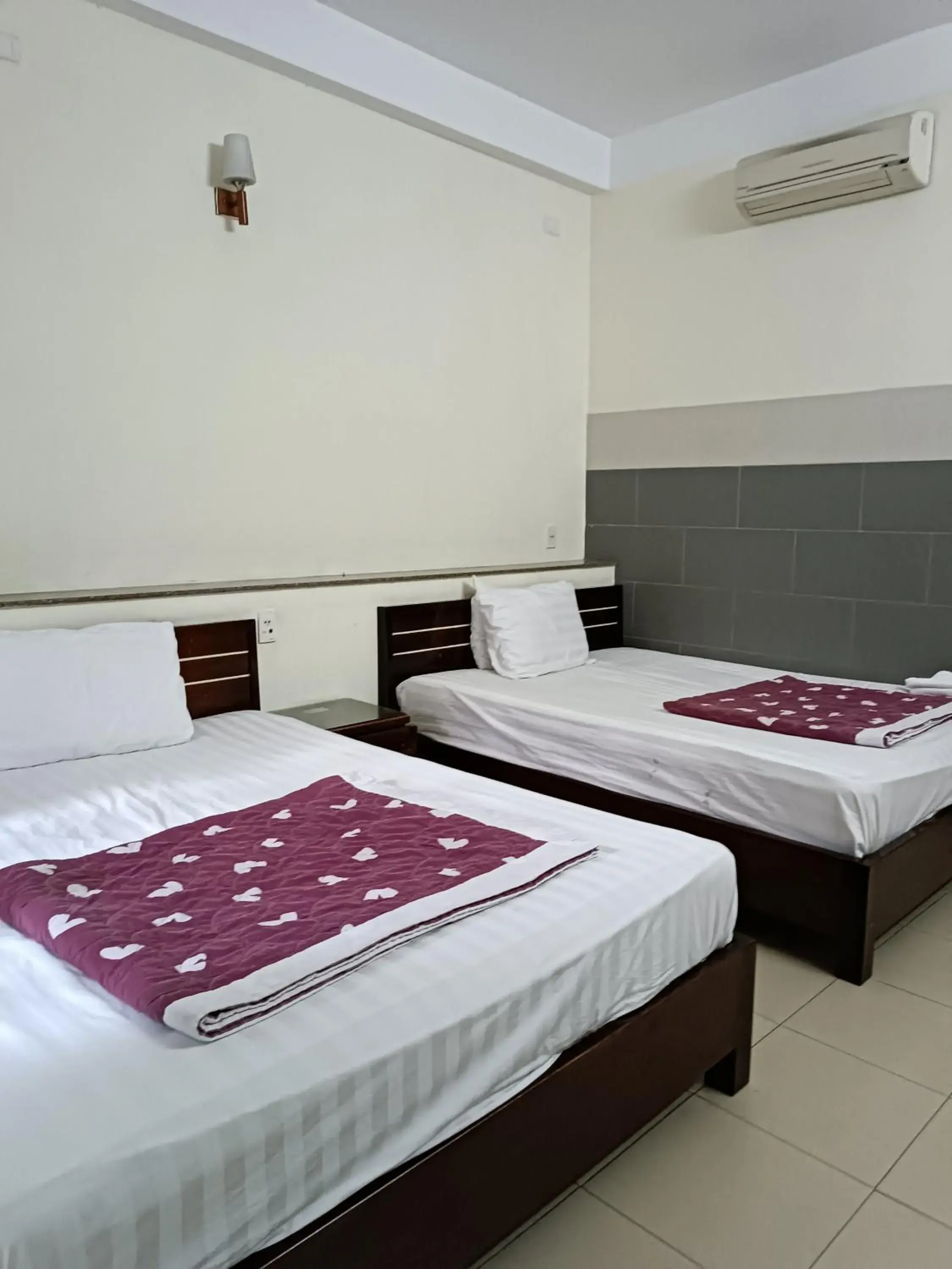 Superior Family Room in OYO 1171 Tay Hai Hotel Superior Family Room in OYO 1171 Tay Hai Hotel