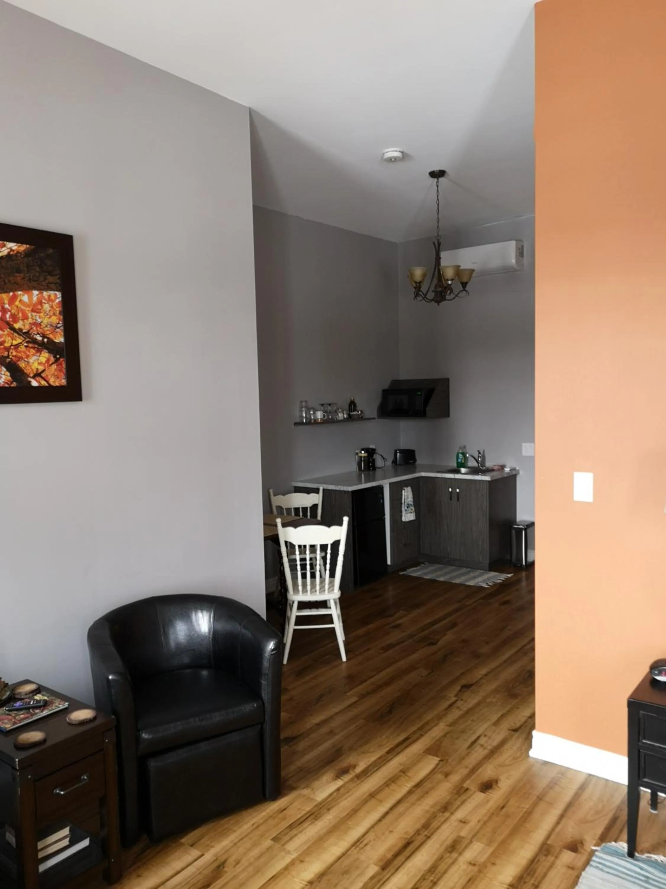 Kitchen or kitchenette in Canalside Restaurant & Inn