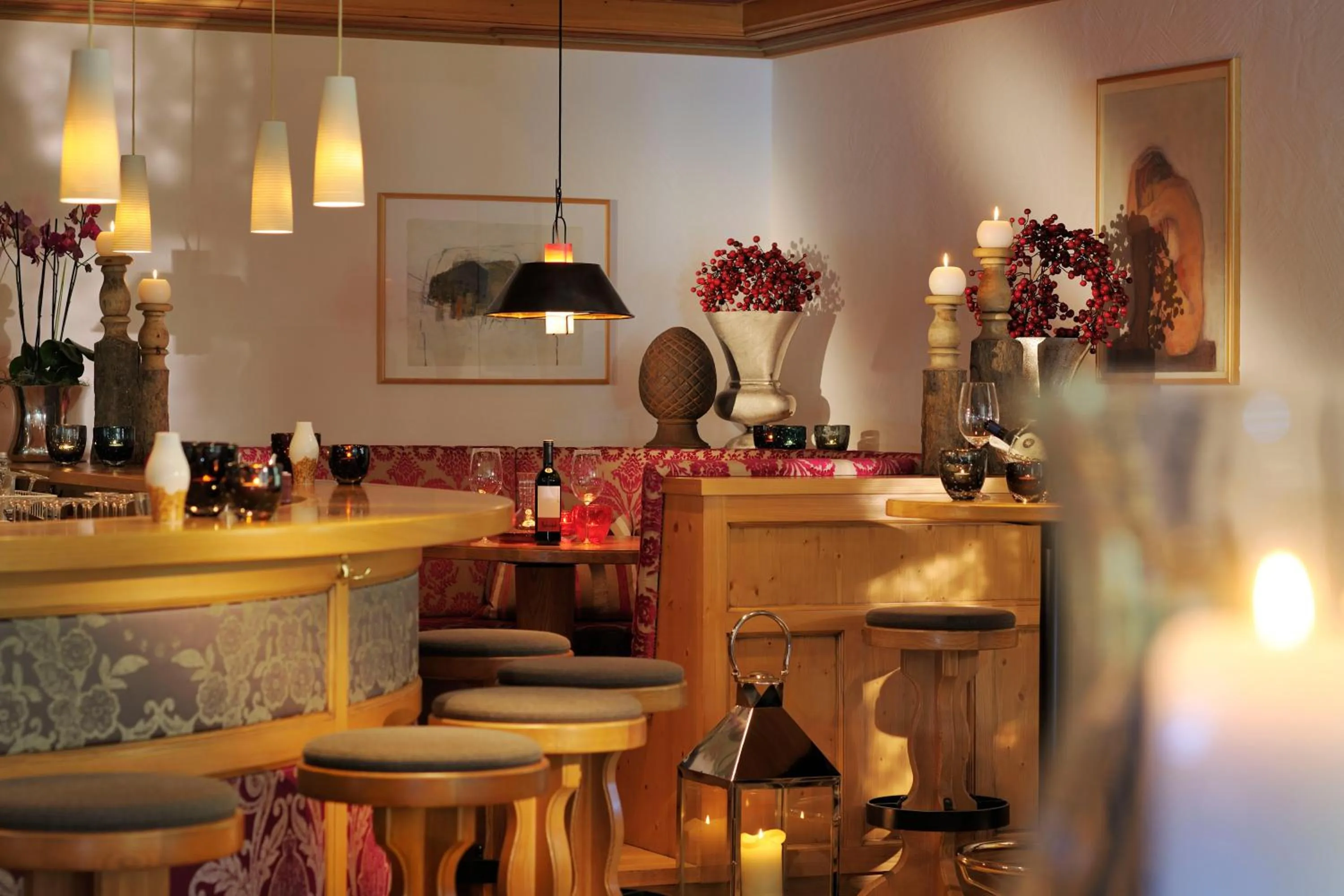 Lounge or bar in Defereggental Hotel & Resort