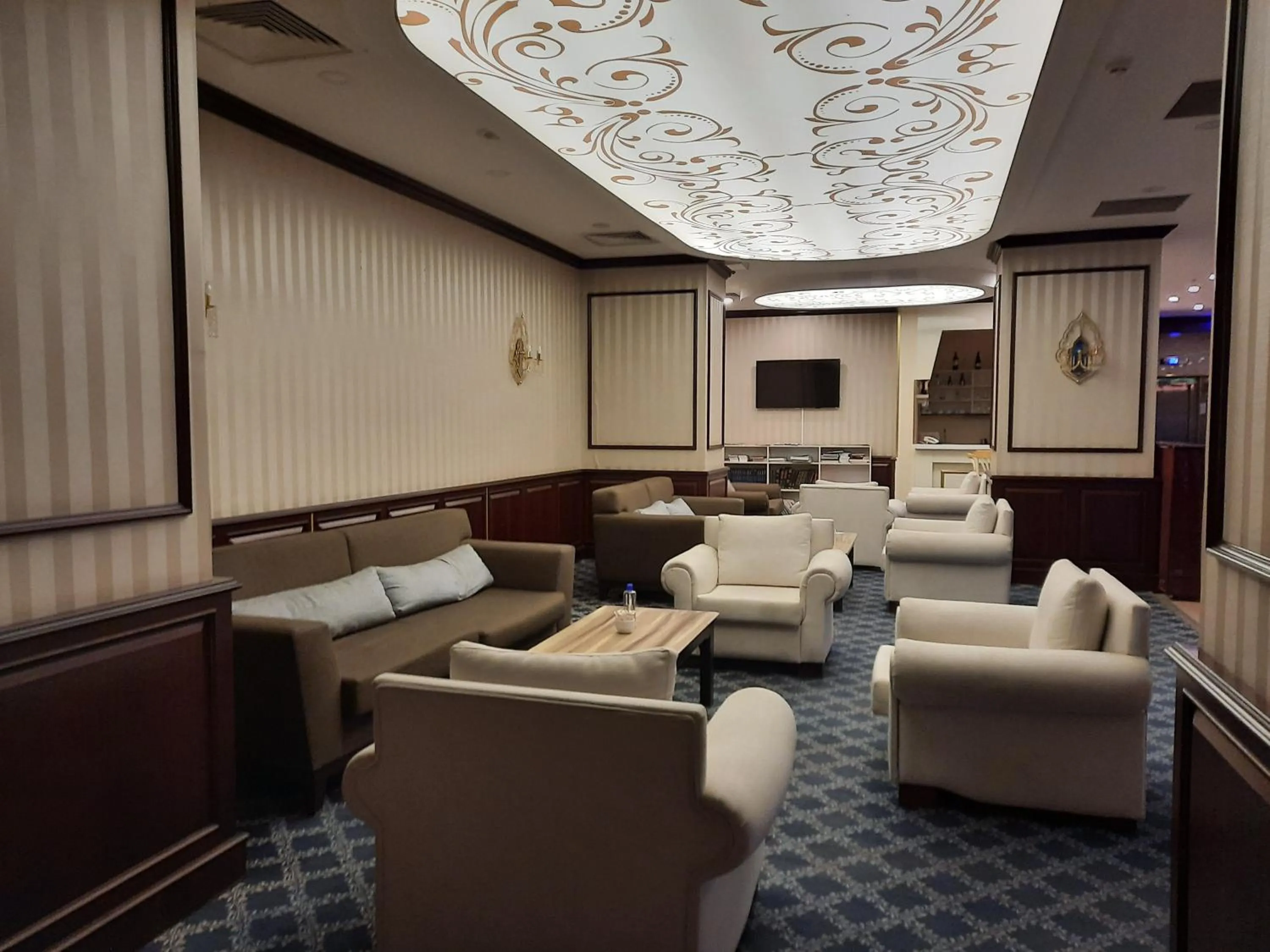 Living room in Plaza Hotel Diyarbakir