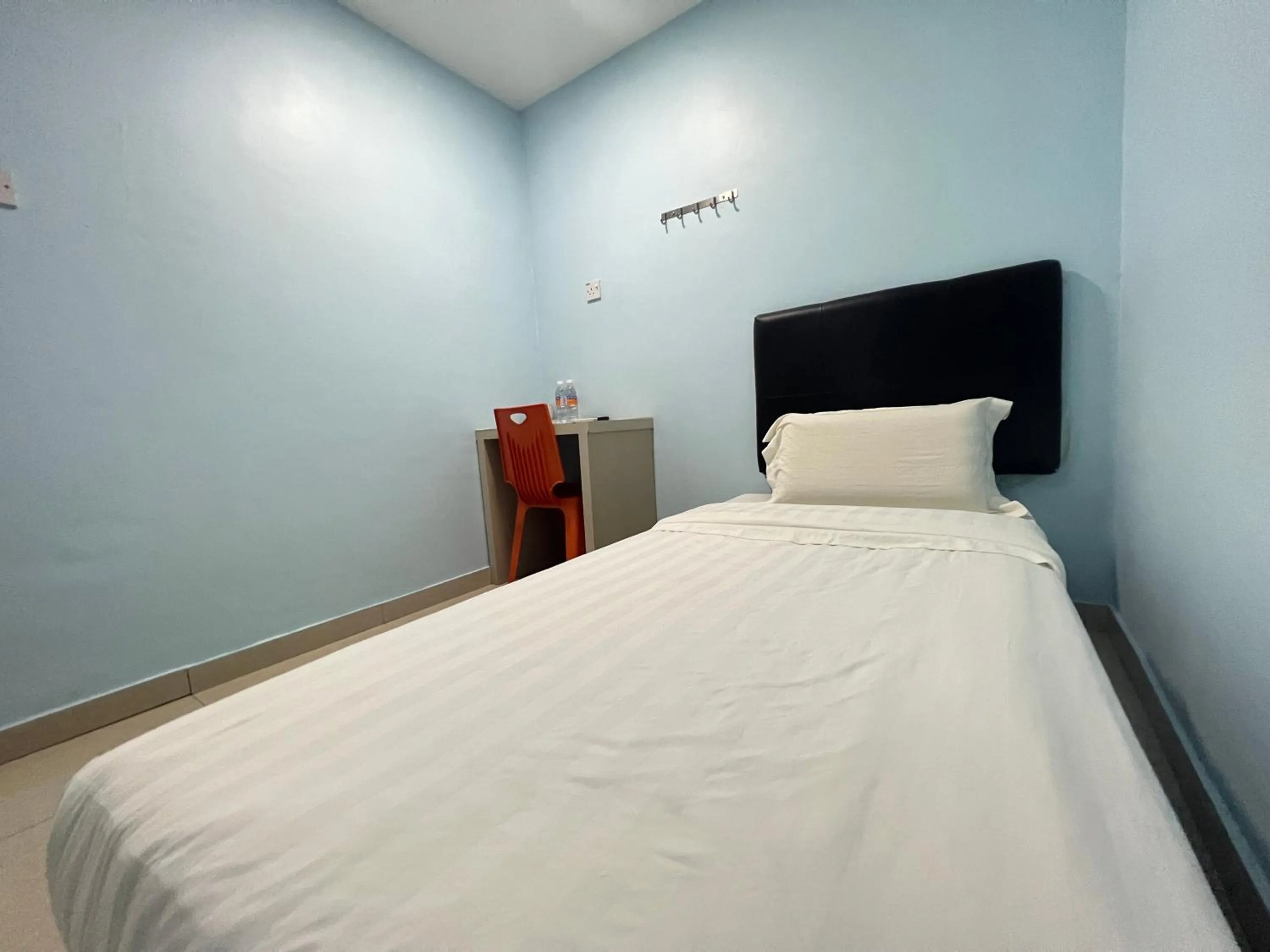 Bedroom in Stutong Point managed by SECOM