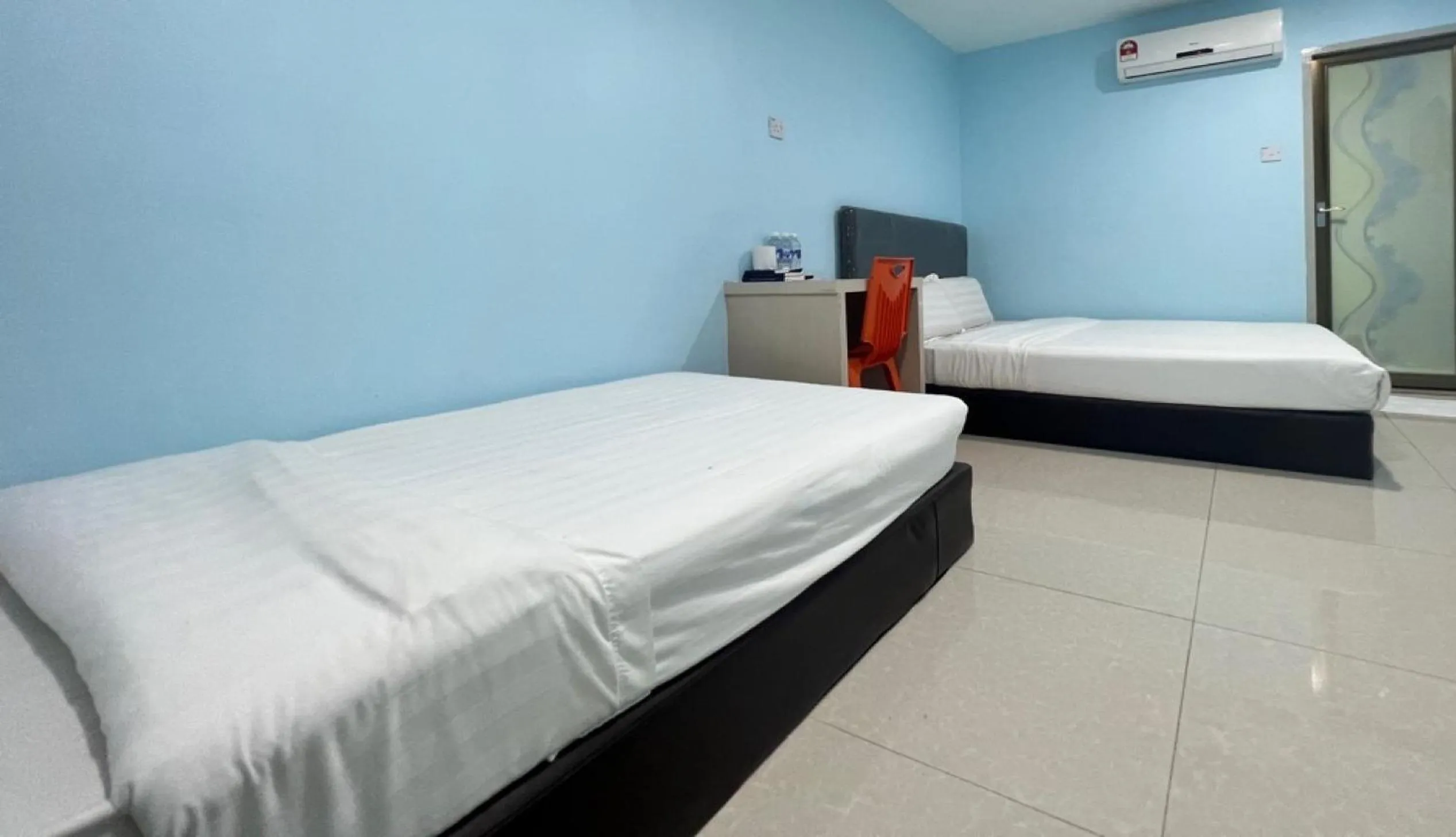 Bedroom in Stutong Point managed by SECOM