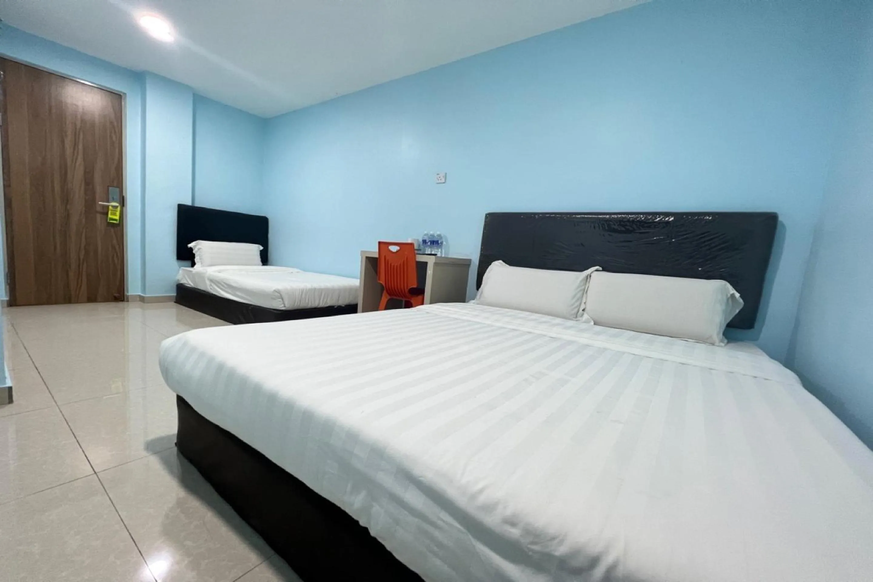 Bedroom in Stutong Point managed by SECOM