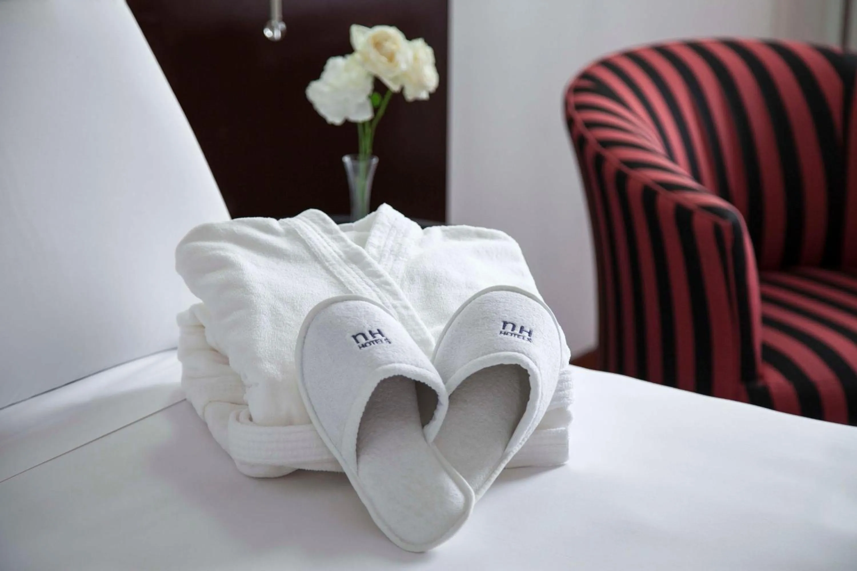 Bedroom in NH Iquique Pacifico