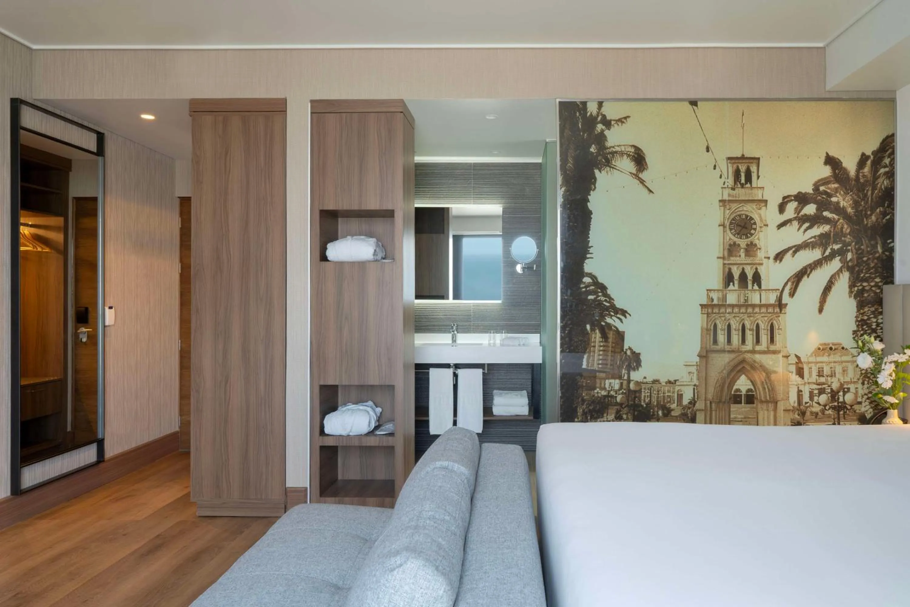 Bedroom, Bed in NH Iquique Pacifico