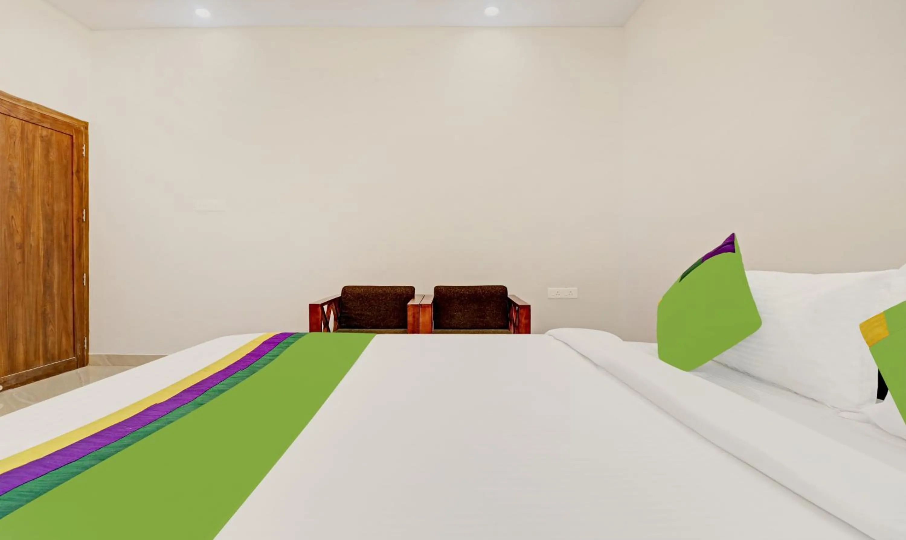 Bedroom in Itsy Hotels Palm Grove By D2V