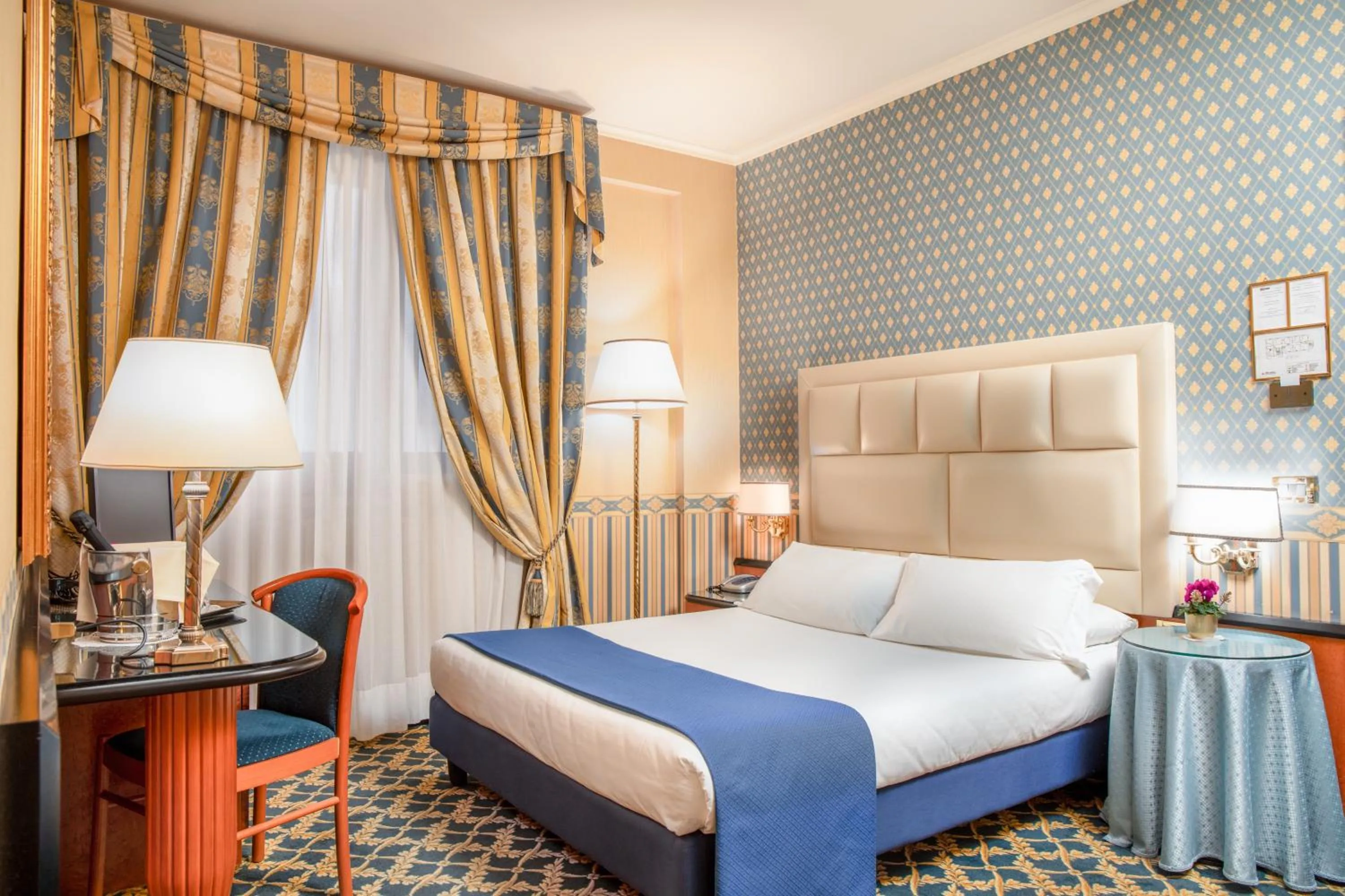 Bed in Hotel Principe