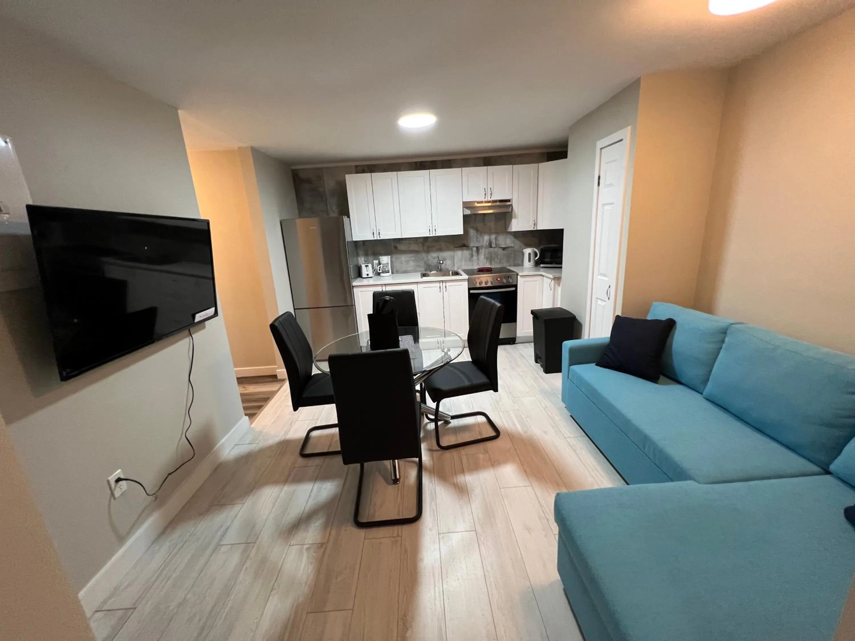 Kitchen or kitchenette in Le Centre-Ville