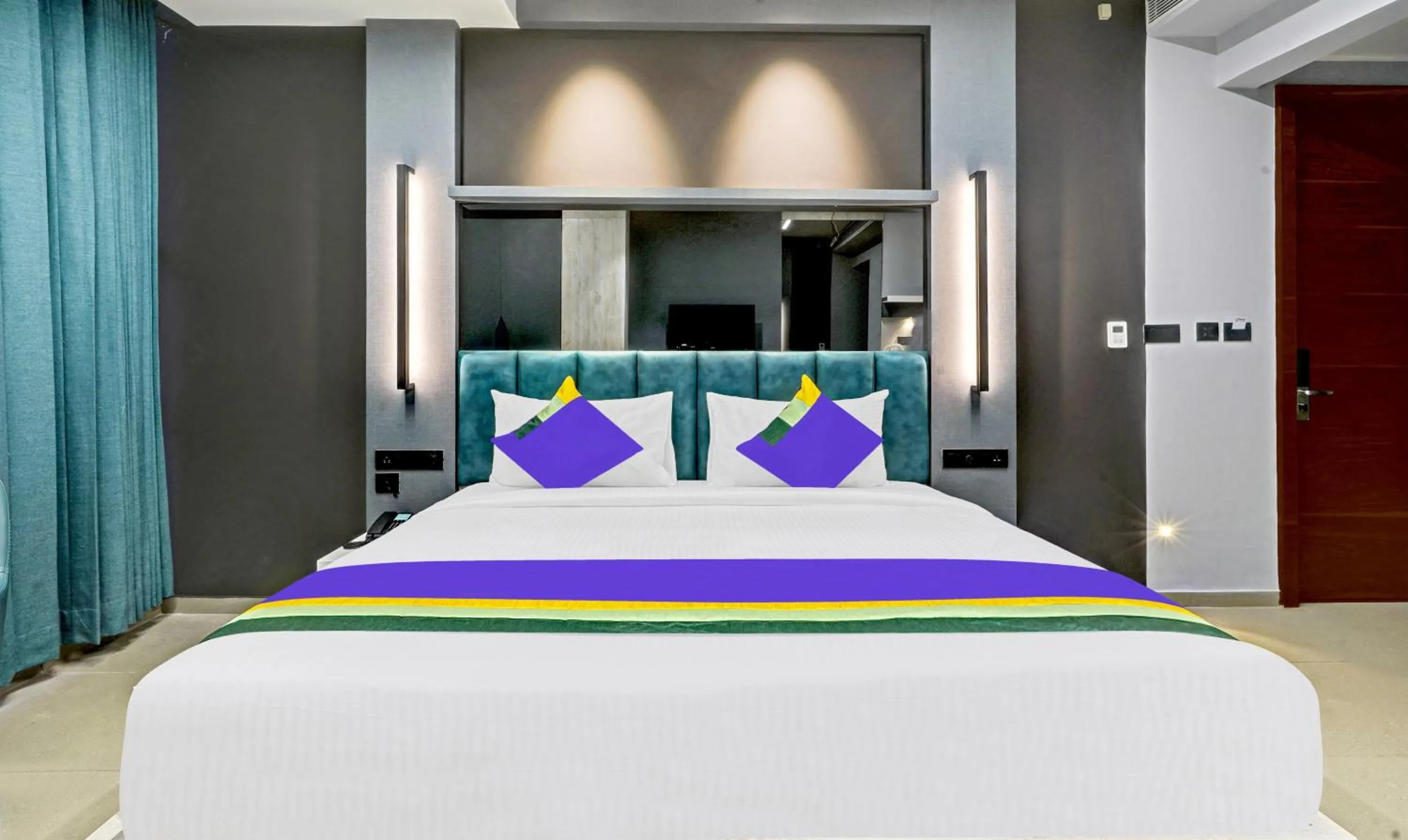 Bedroom, Bed in Treebo Premium La Orchid, Big Temple