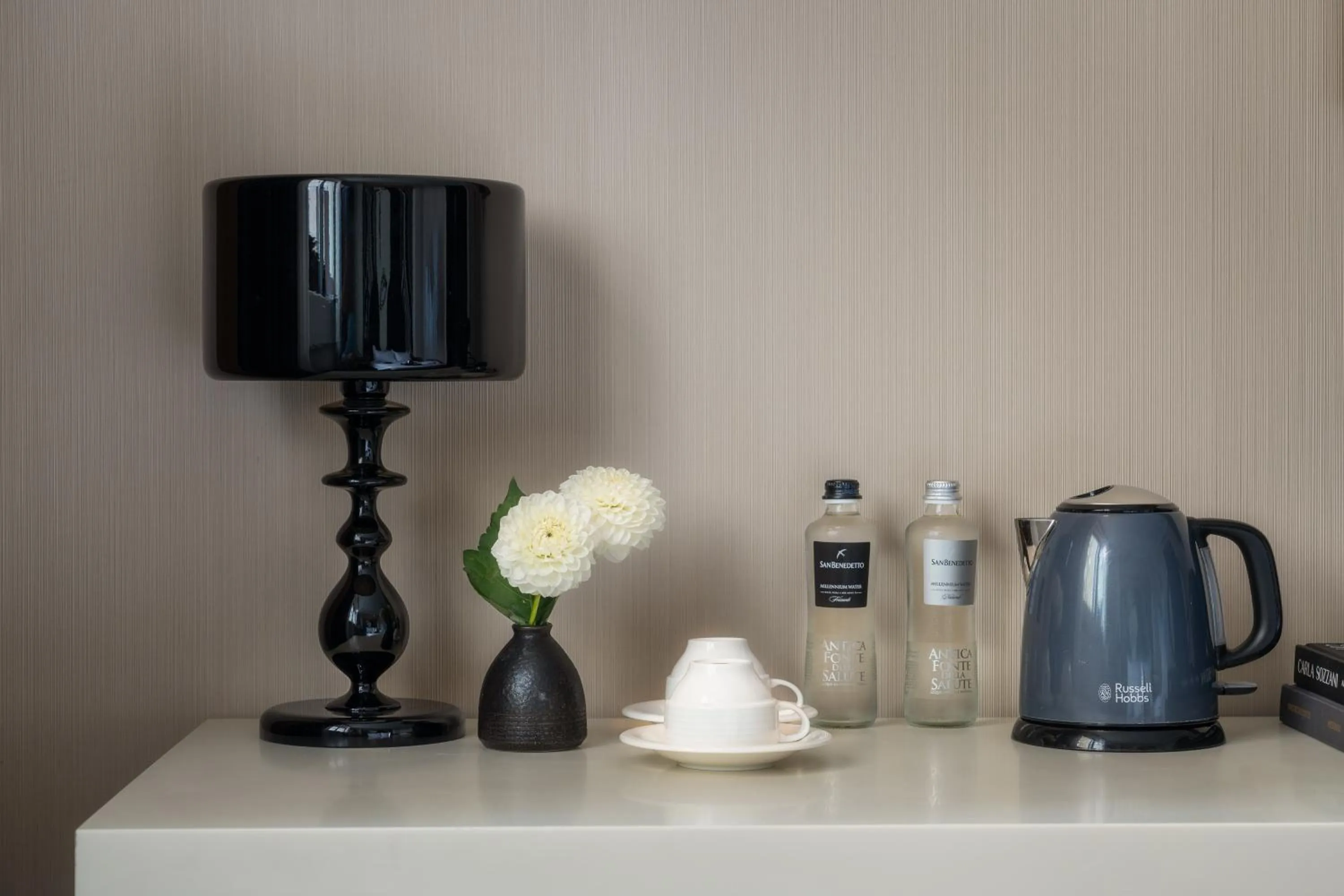 Decorative detail in Crowne Plaza Milan City by IHG