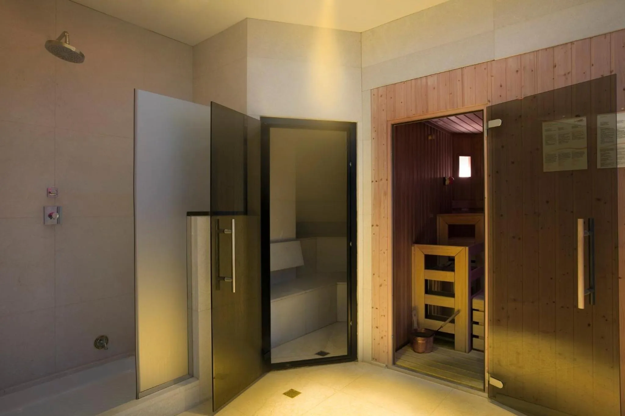 Fitness centre/facilities in Crowne Plaza Milan City by IHG