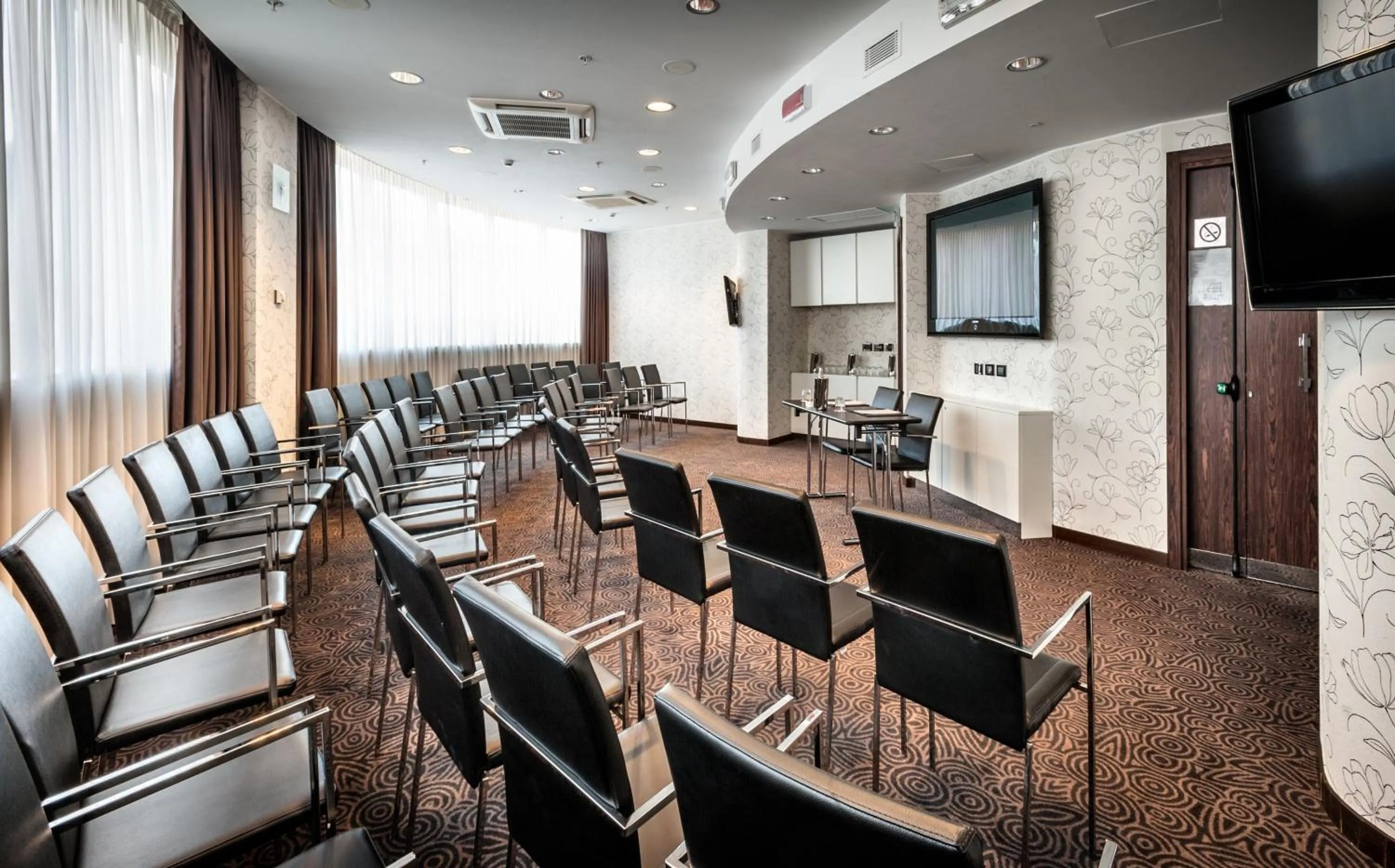 Meeting/conference room in Crowne Plaza Milan City by IHG