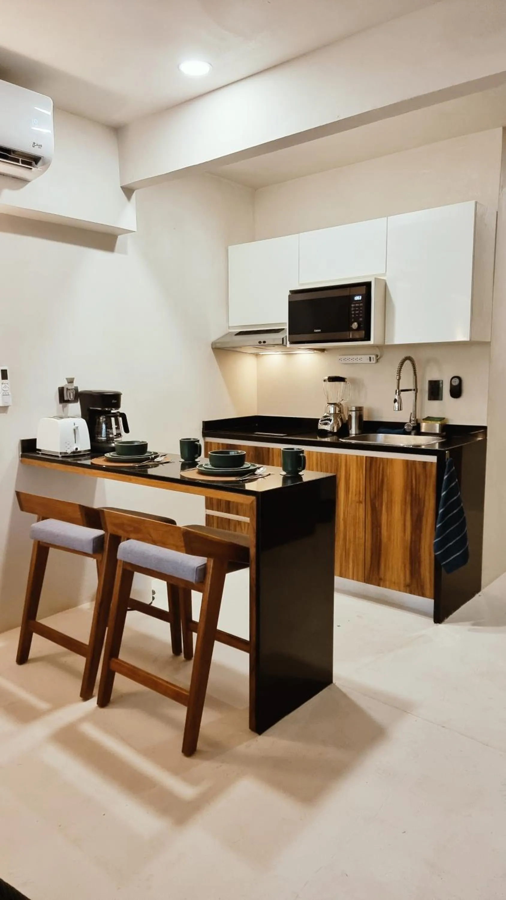 Kitchen or kitchenette in Condominio en Tulum, la Veleta.