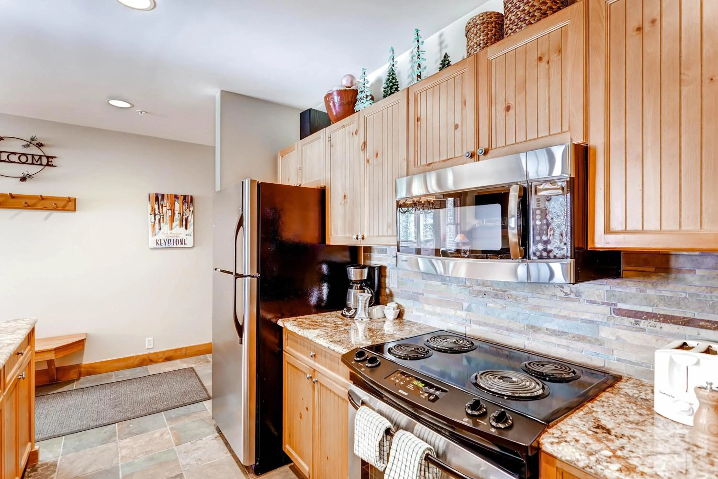 Kitchen or kitchenette in The Springs Condominiums by Vail Resorts
