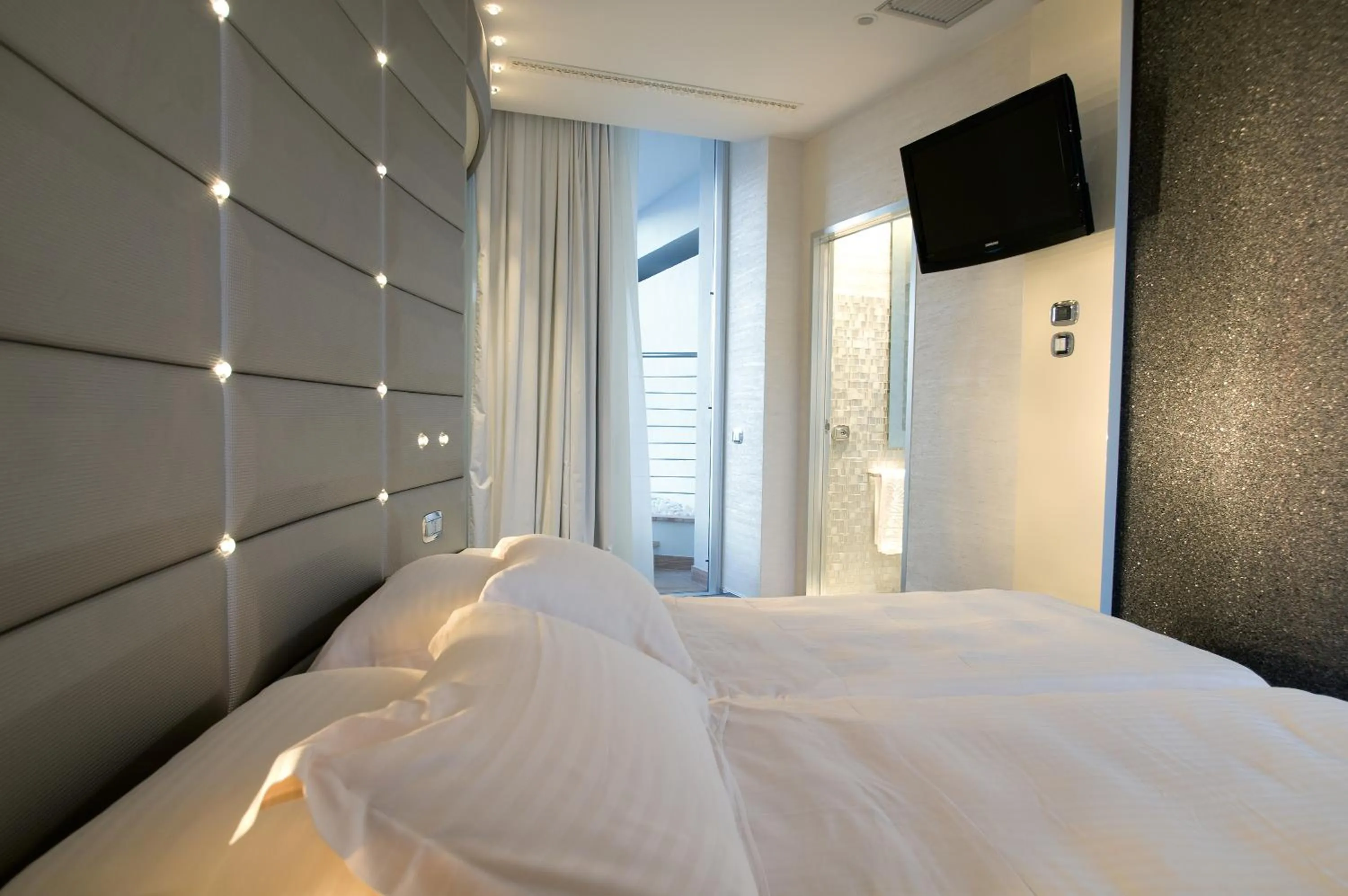 Bedroom, Bed in Hotel Waldorf- Premier Resort