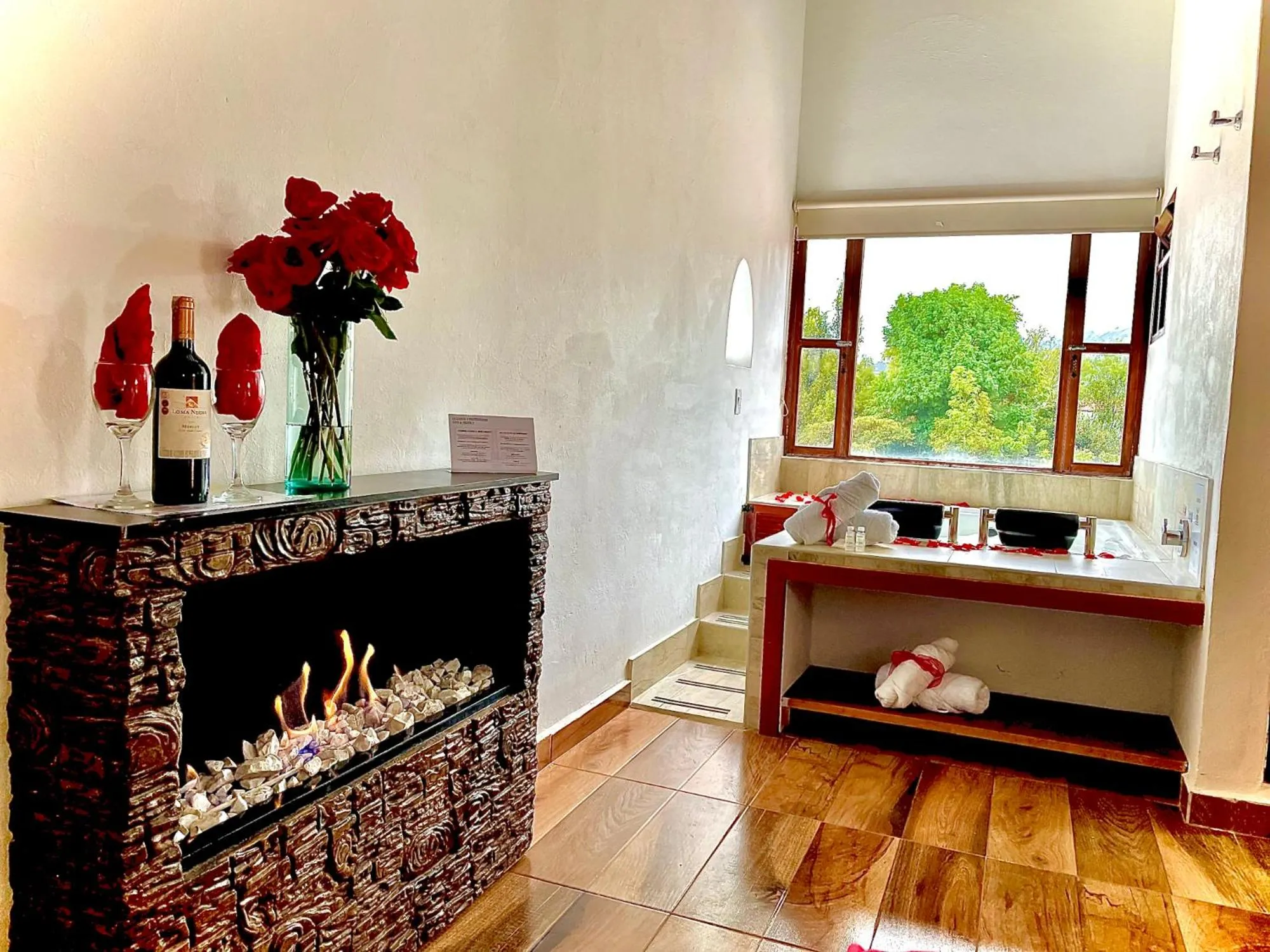 fireplace in Hotel Boutique & Spa - VDL Colonial