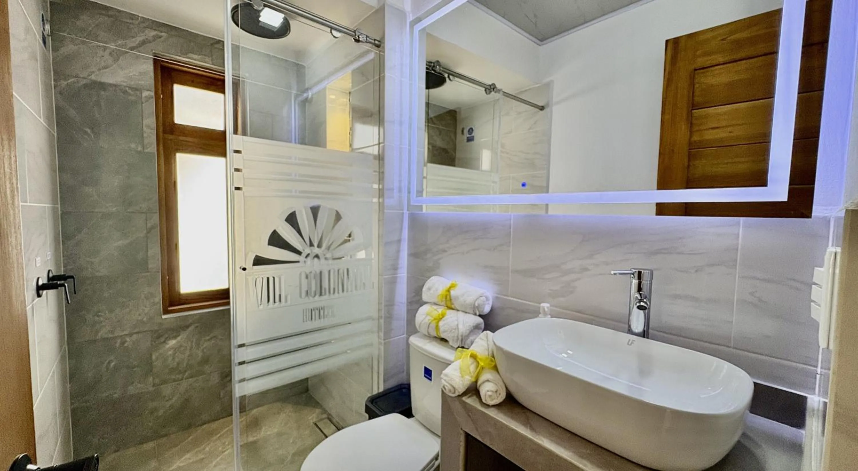 Shower in Hotel Boutique & Spa - VDL Colonial