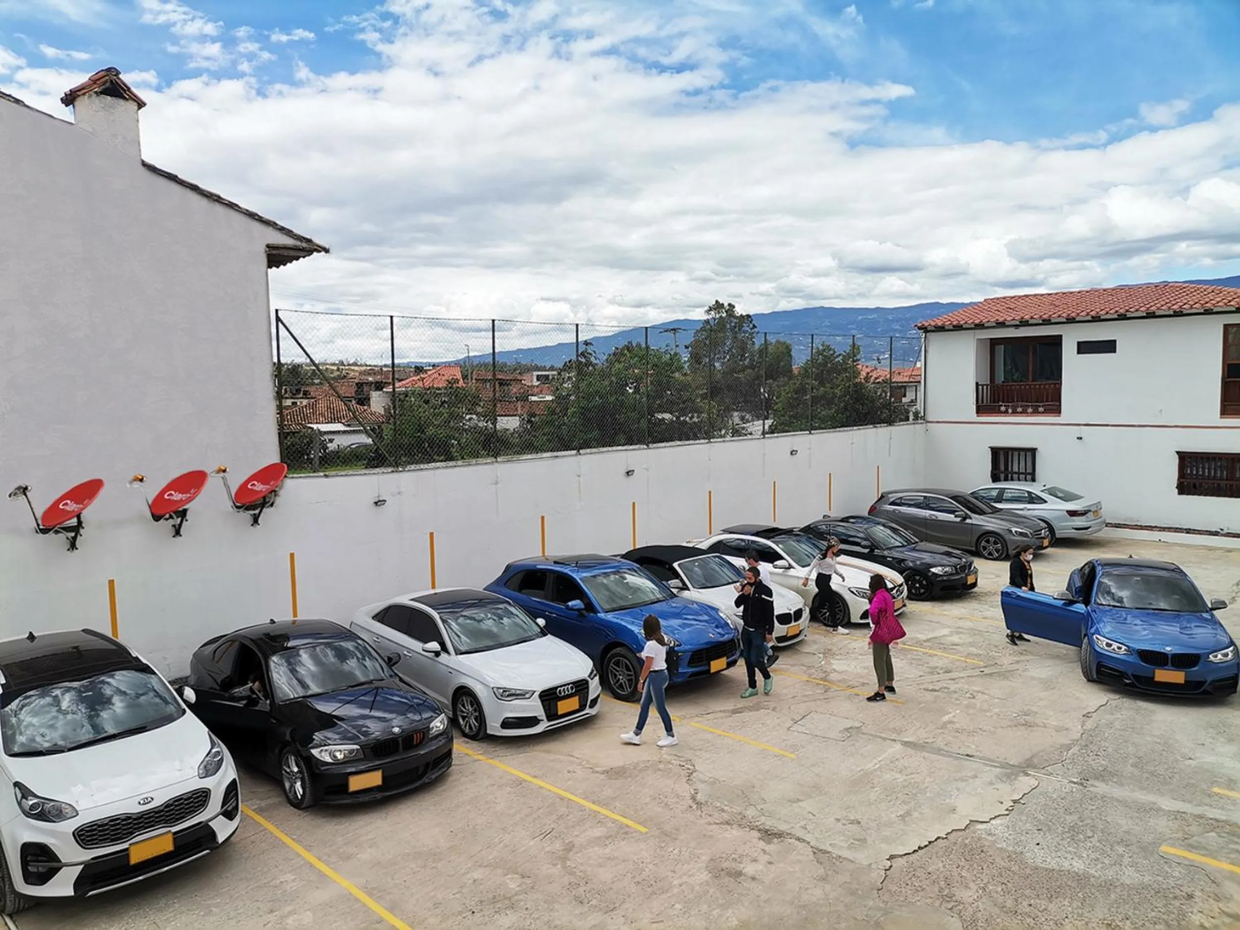 Parking in Hotel Boutique & Spa - VDL Colonial