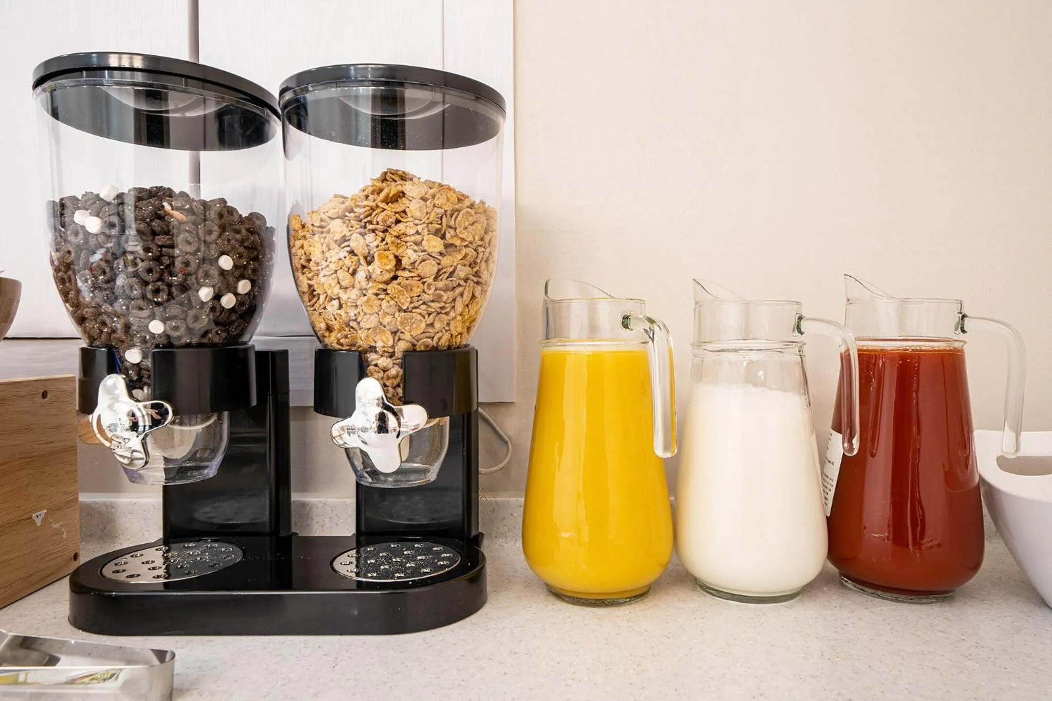 Restaurant/places to eat in HOTEL LENITH Seomyeon