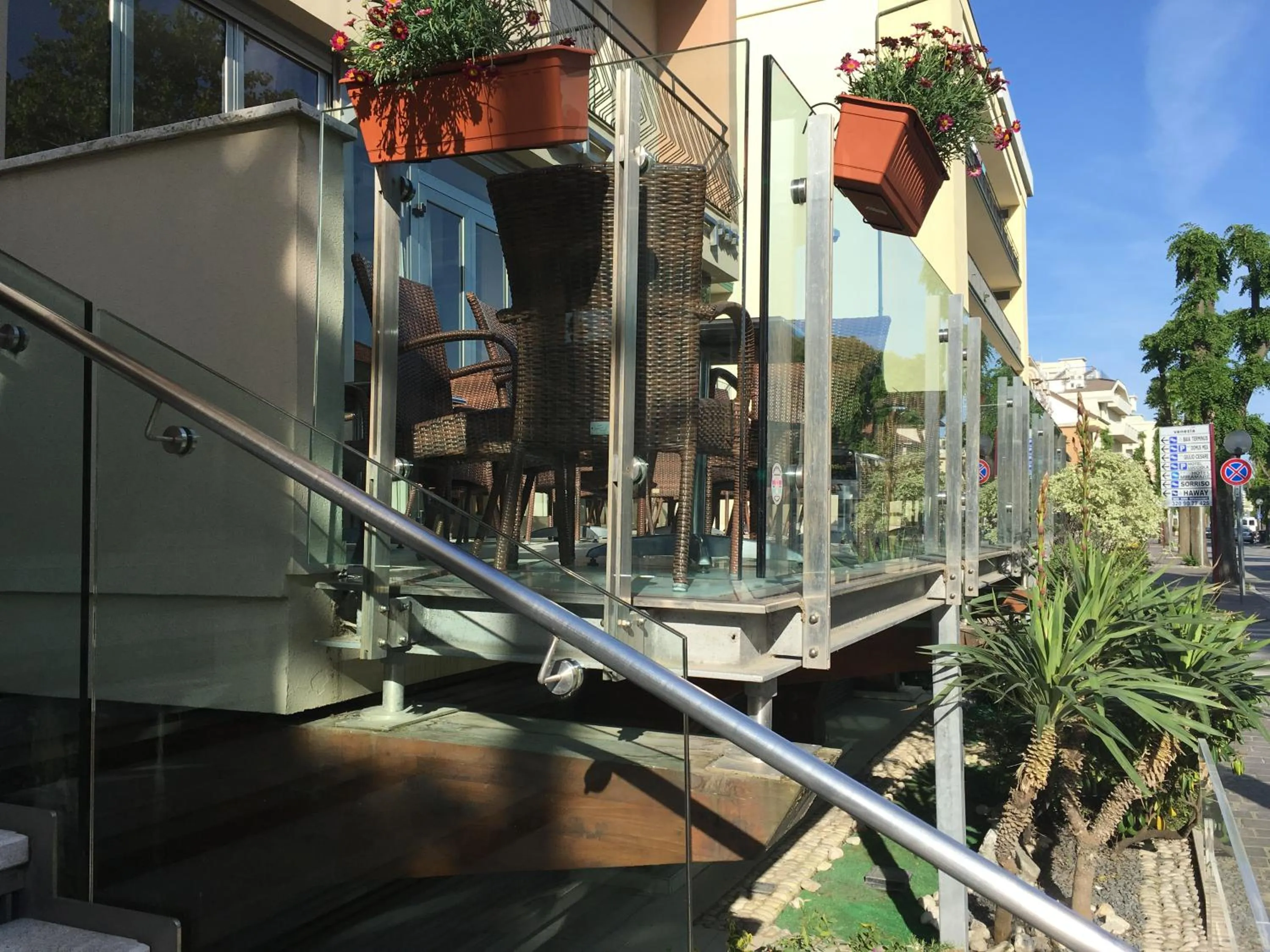 Facade/entrance in Hotel Boston