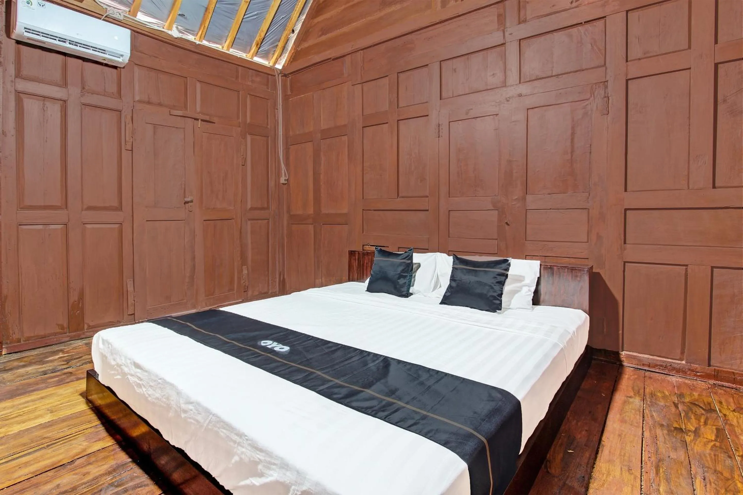 Bedroom in Collection O 91582 Green Kasongan Cottage