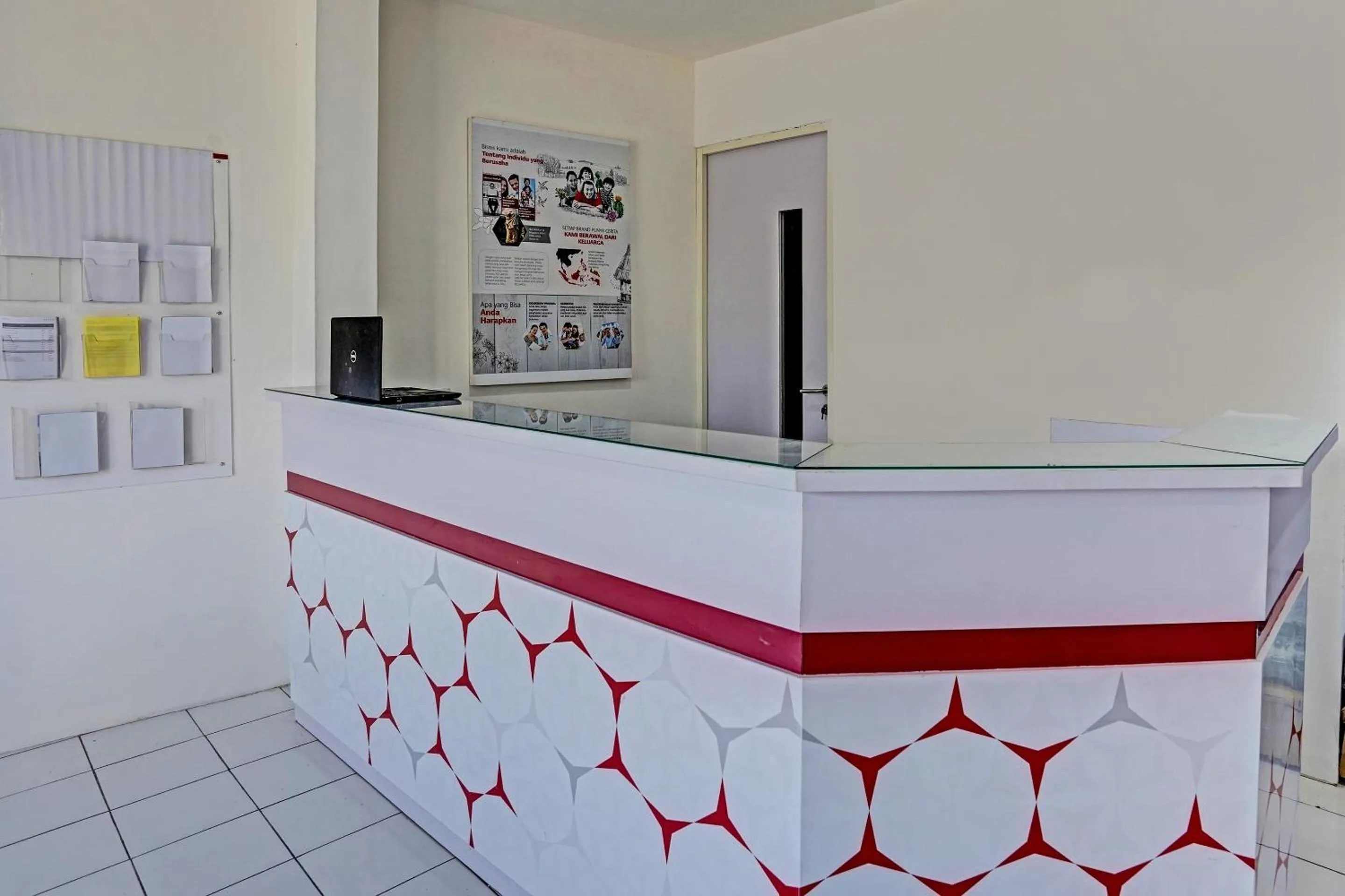 Lobby or reception in OYO LIFE 91594 Bungah Residence Syariah