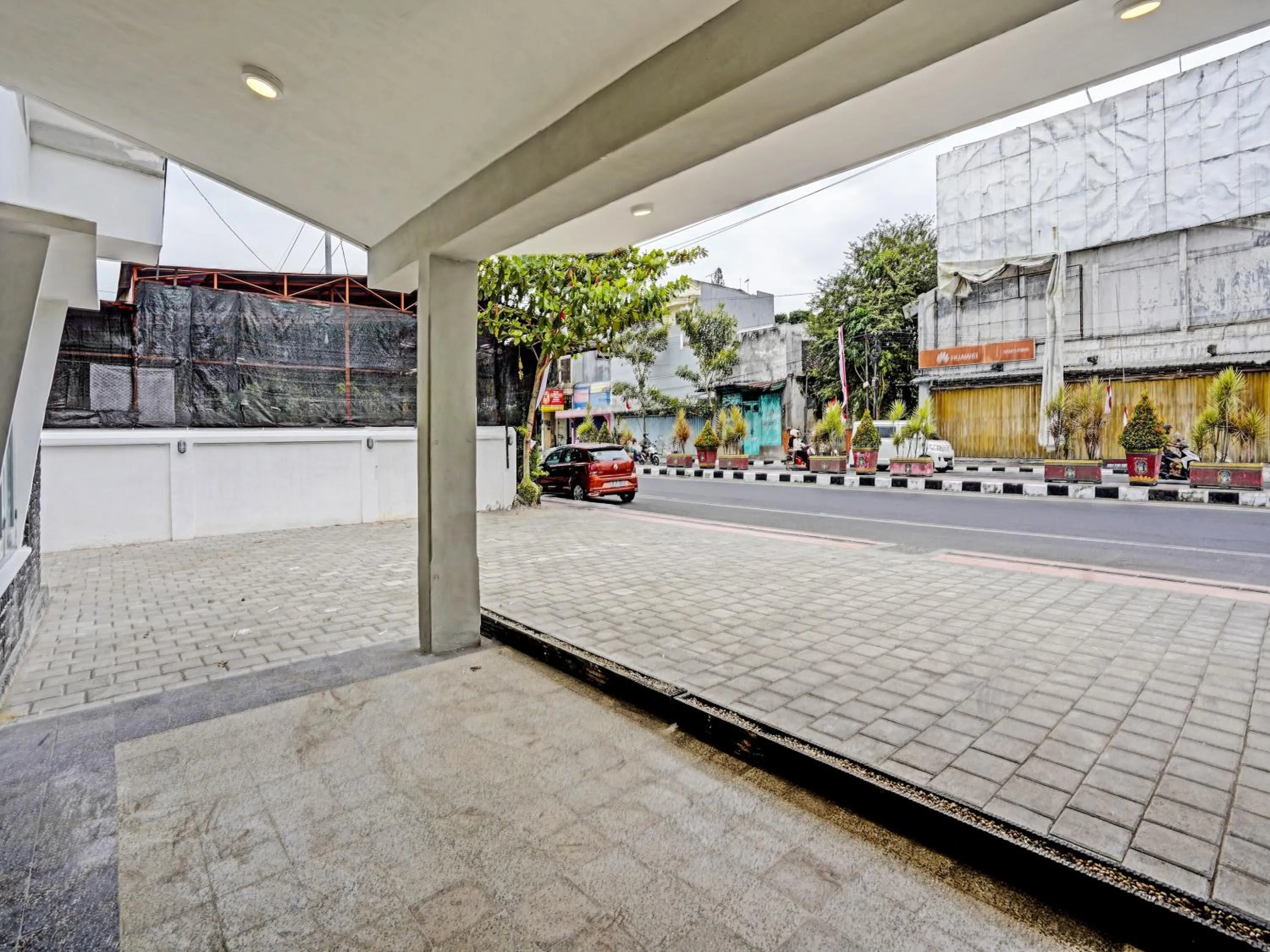 Lobby or reception in Hotel O Nawangwulan
