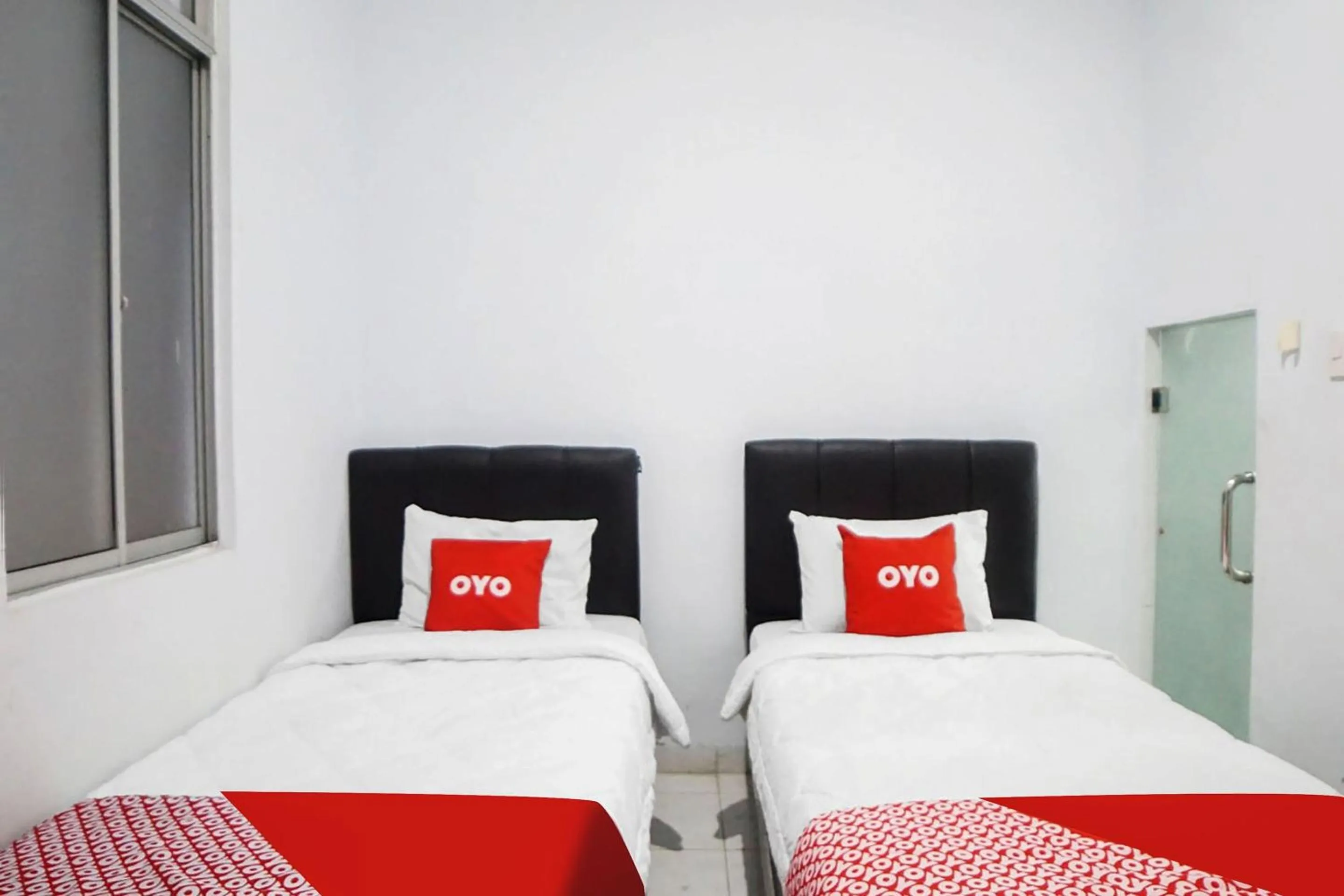 Bedroom, Bed in Hotel O Wika Wiki Homestay