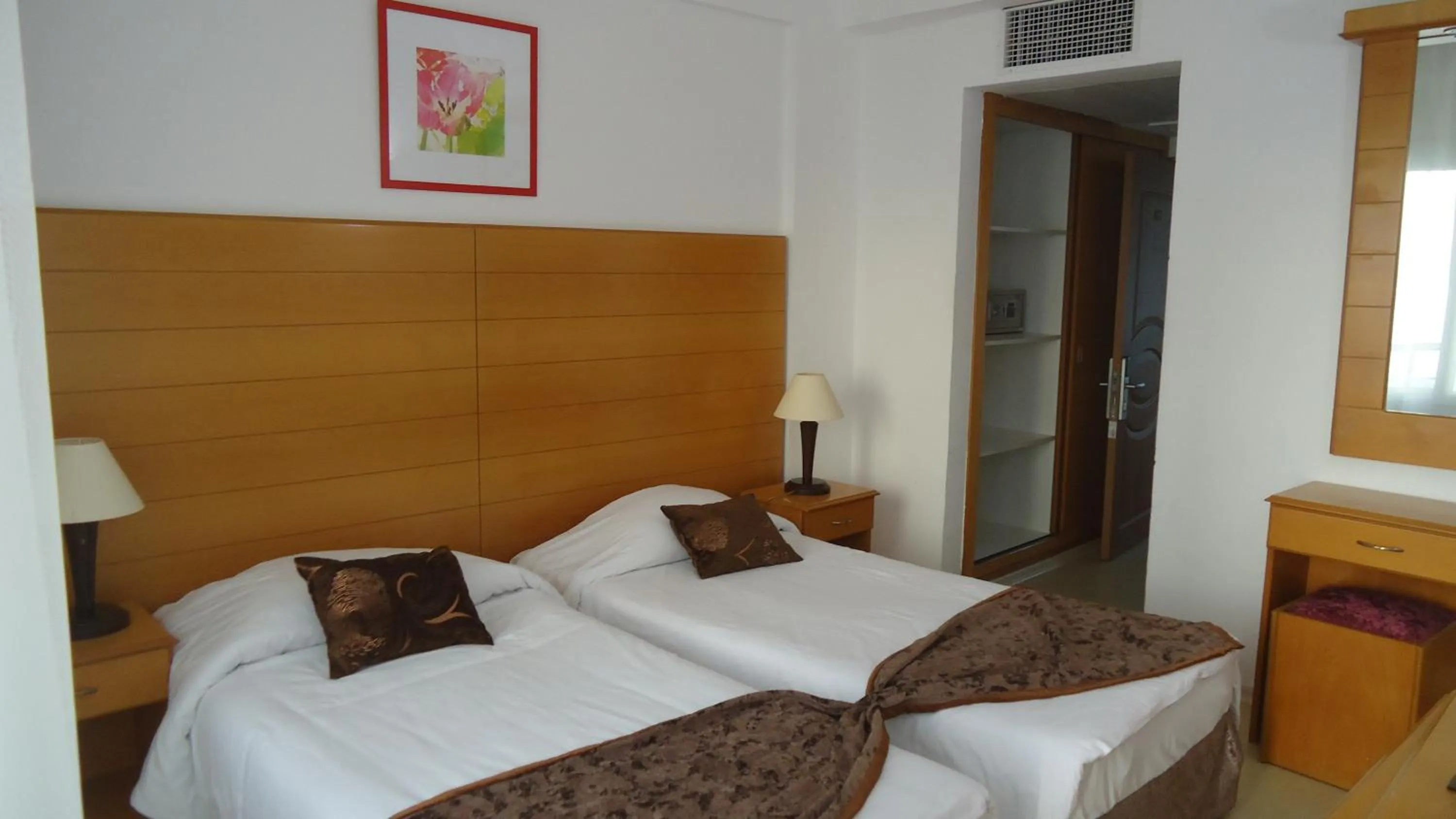 Photo of the whole room, Bed in Ada Beach Hotel