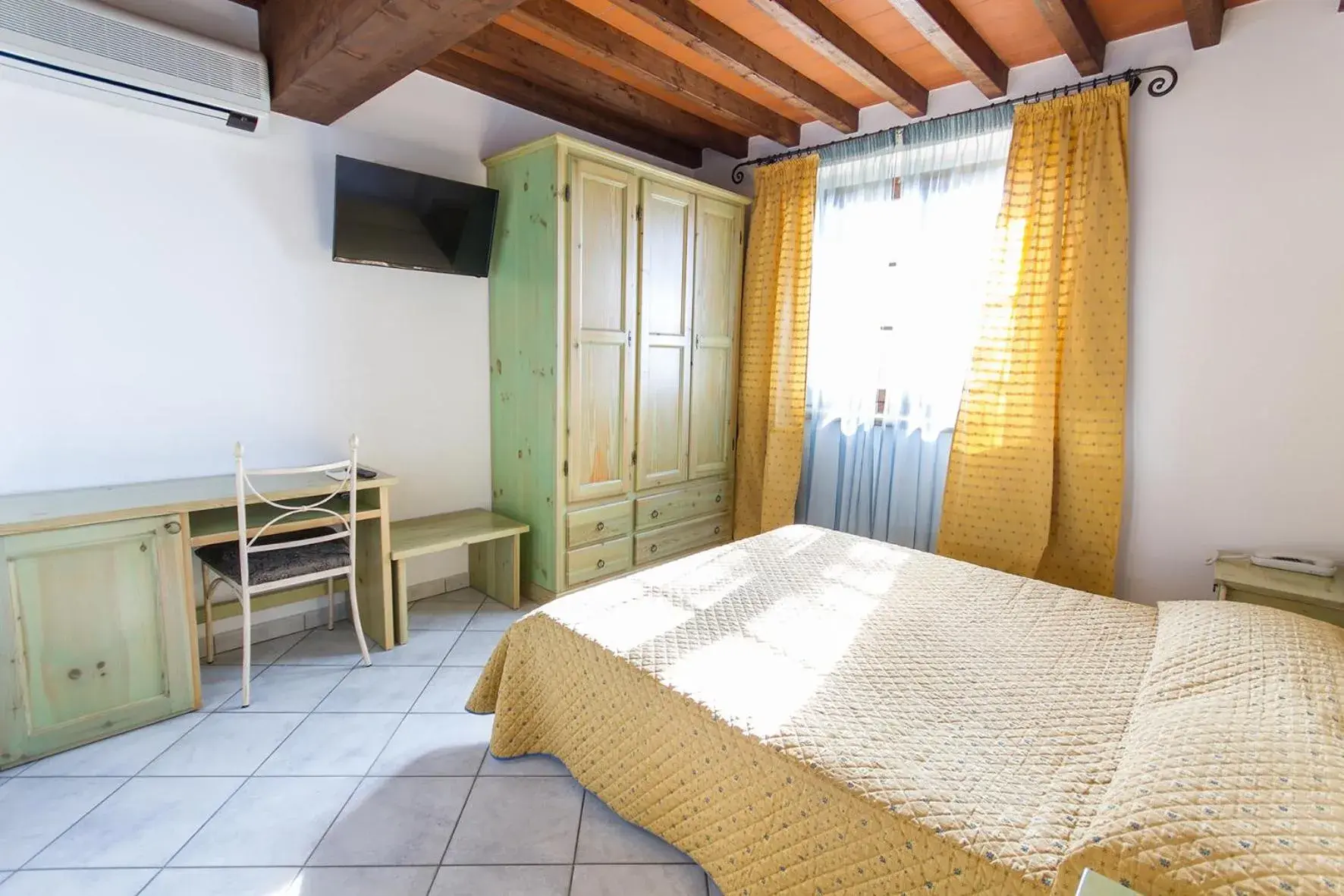 Standard Double Room - single occupancy in Tenuta La Lupa Standard Double Room - single occupancy in Tenuta La Lupa