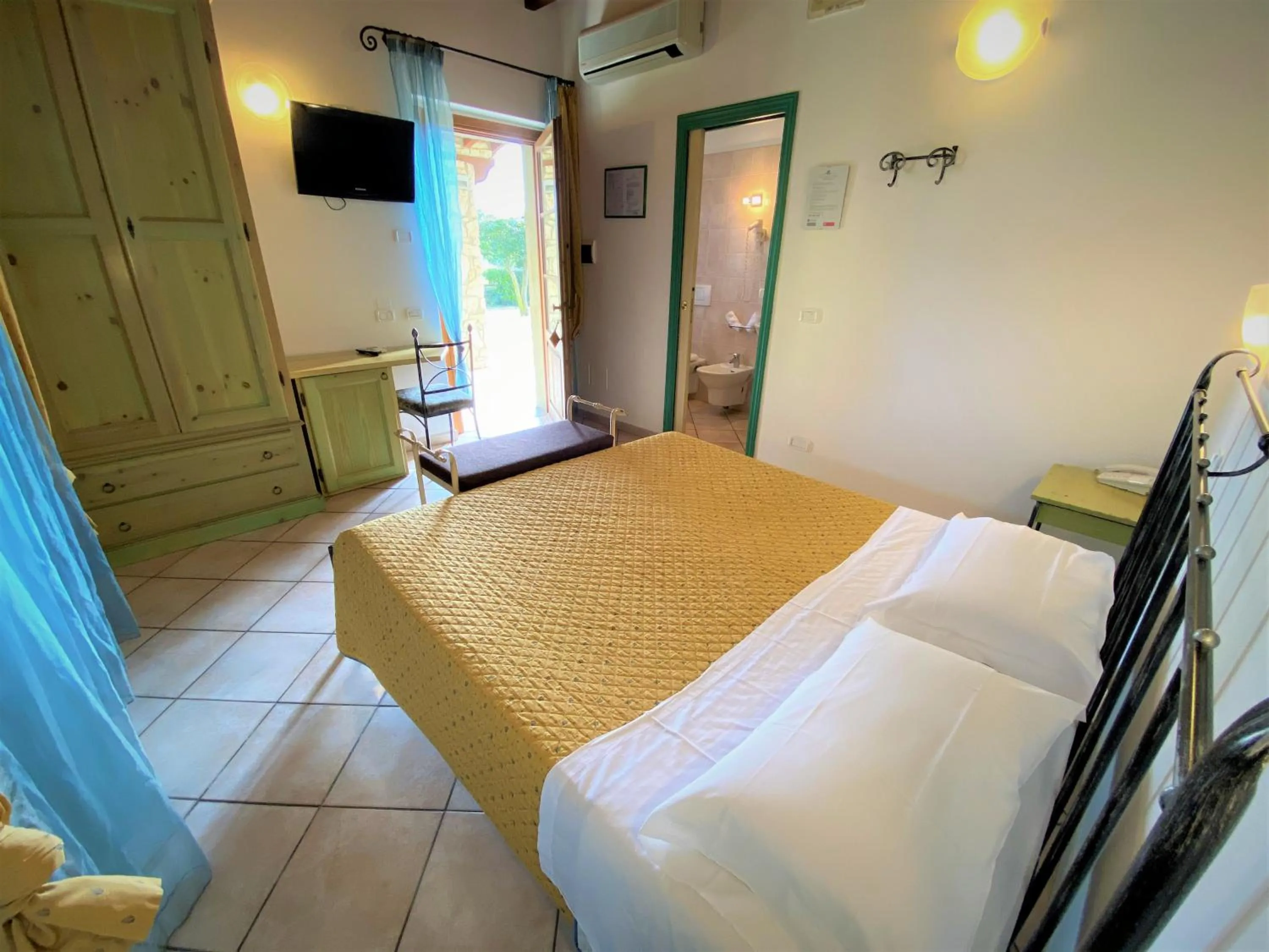 Bed in Tenuta La Lupa