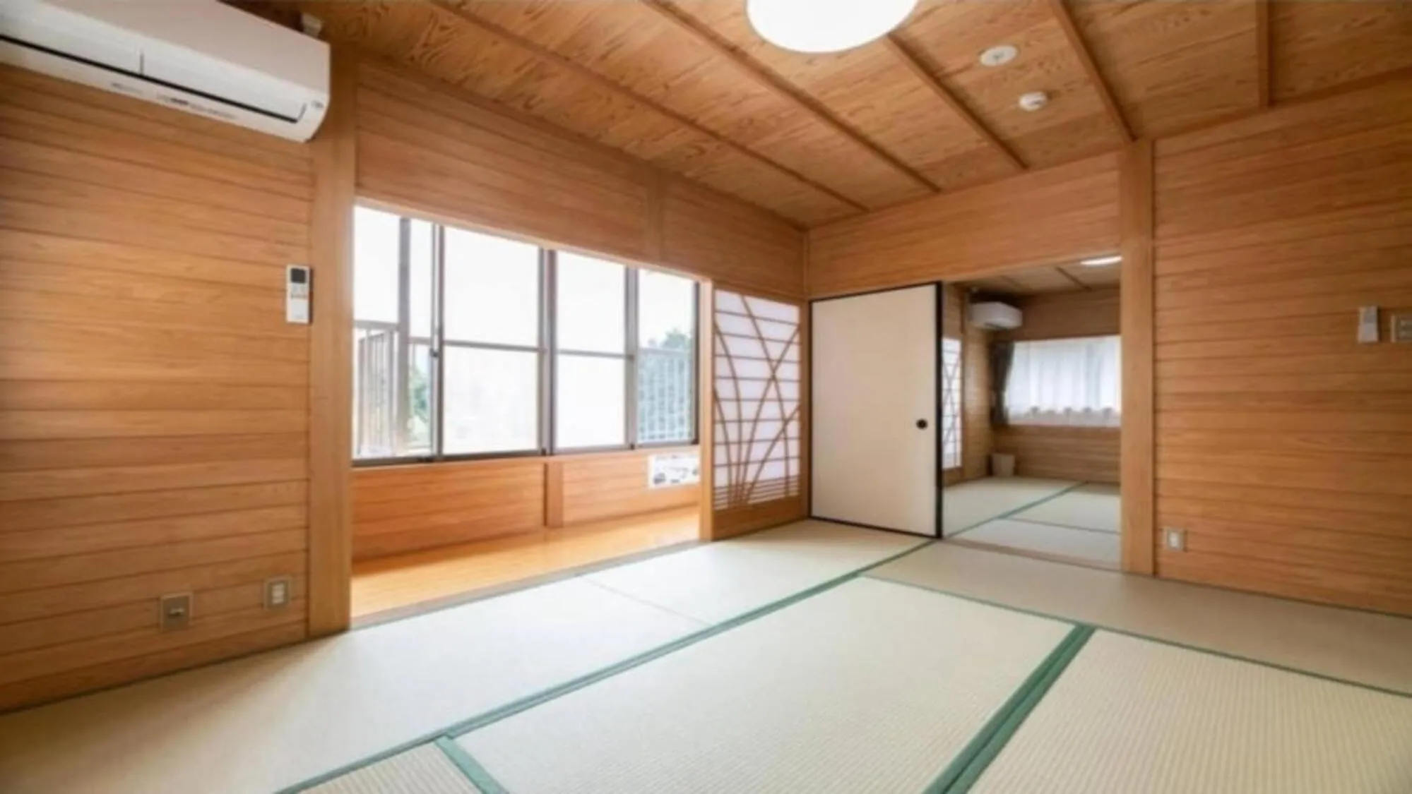 Photo of the whole room in YUFUIN O-YADO YUKI ONSEN