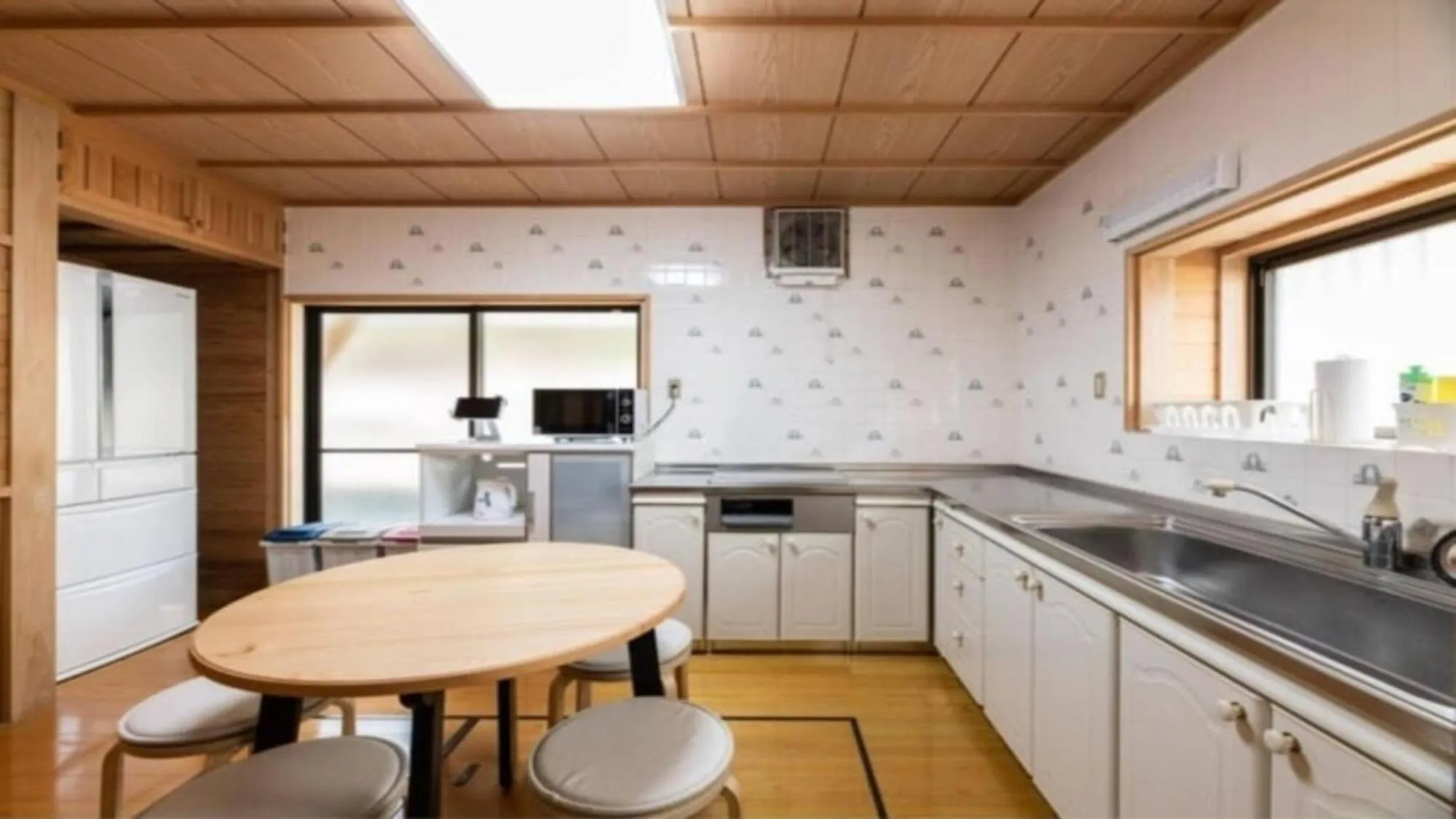 Kitchen or kitchenette in YUFUIN O-YADO YUKI ONSEN