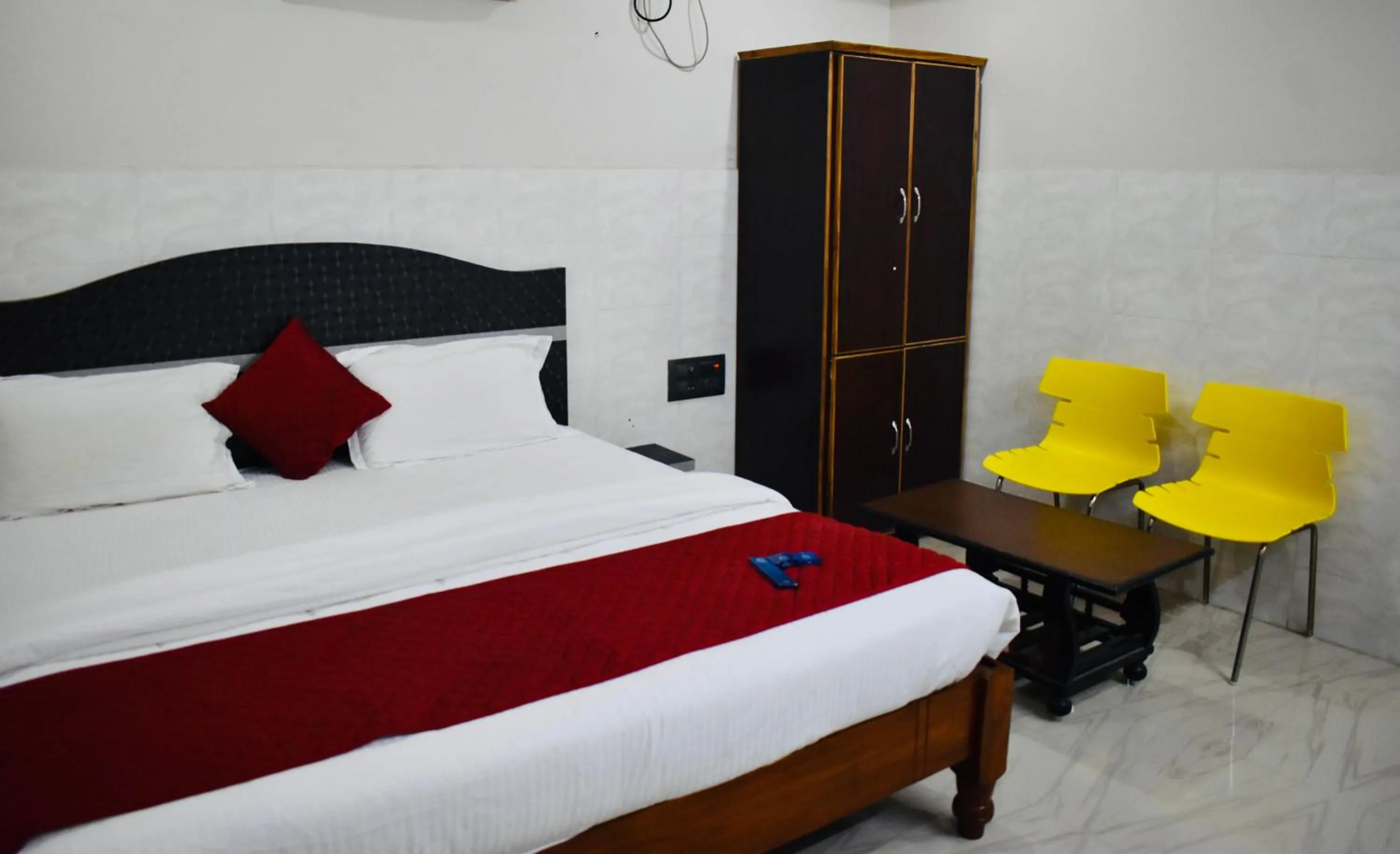 Bed in Hotel Unique Stays