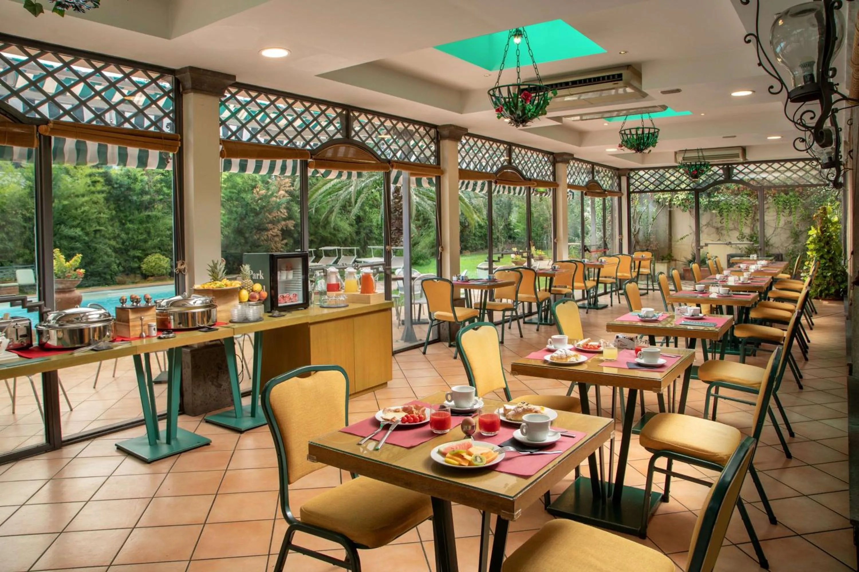 Restaurant/places to eat in Best Western Park Hotel Roma Nord