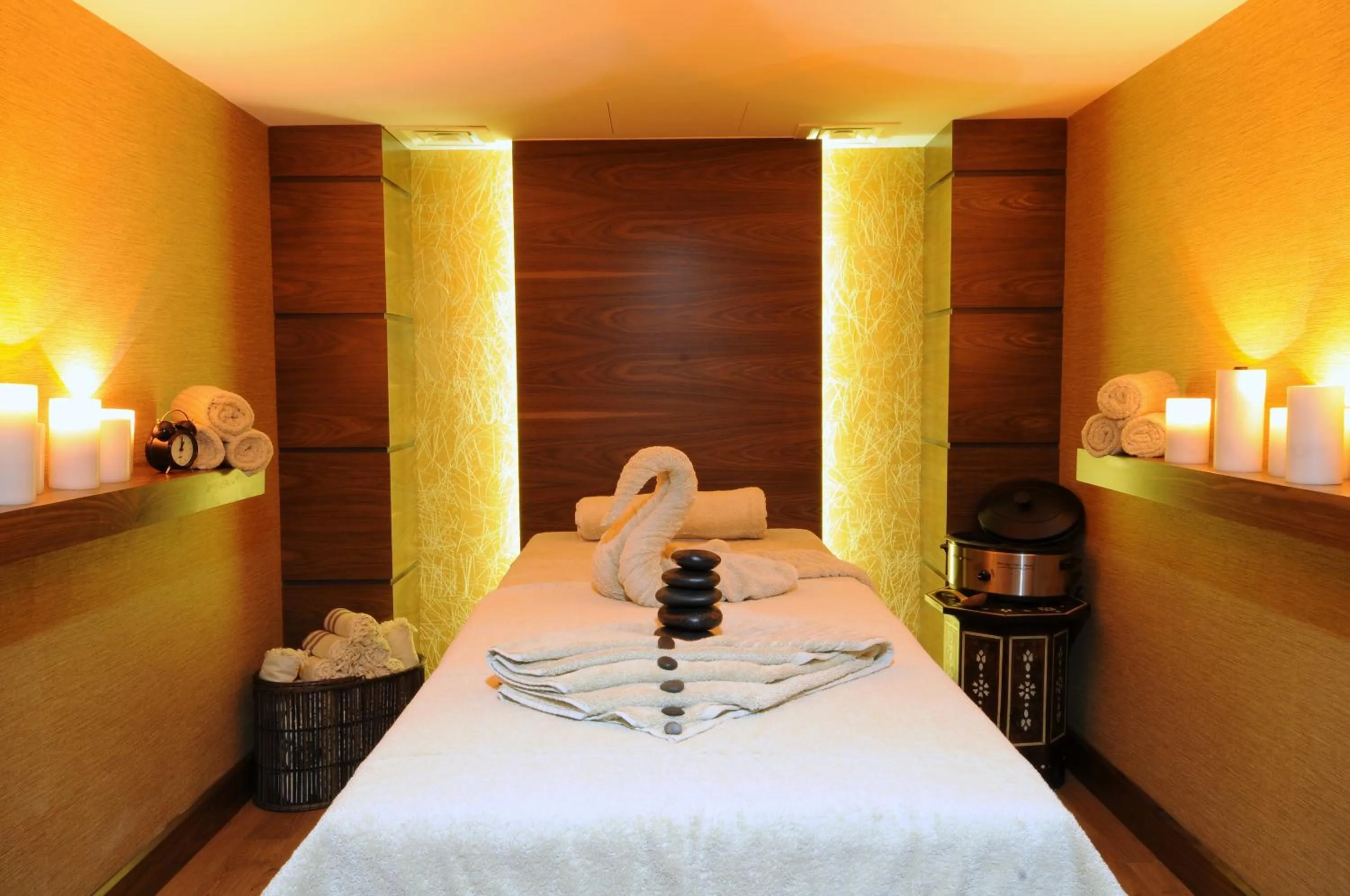 Spa and wellness centre/facilities, Bed in Tugcan Hotel