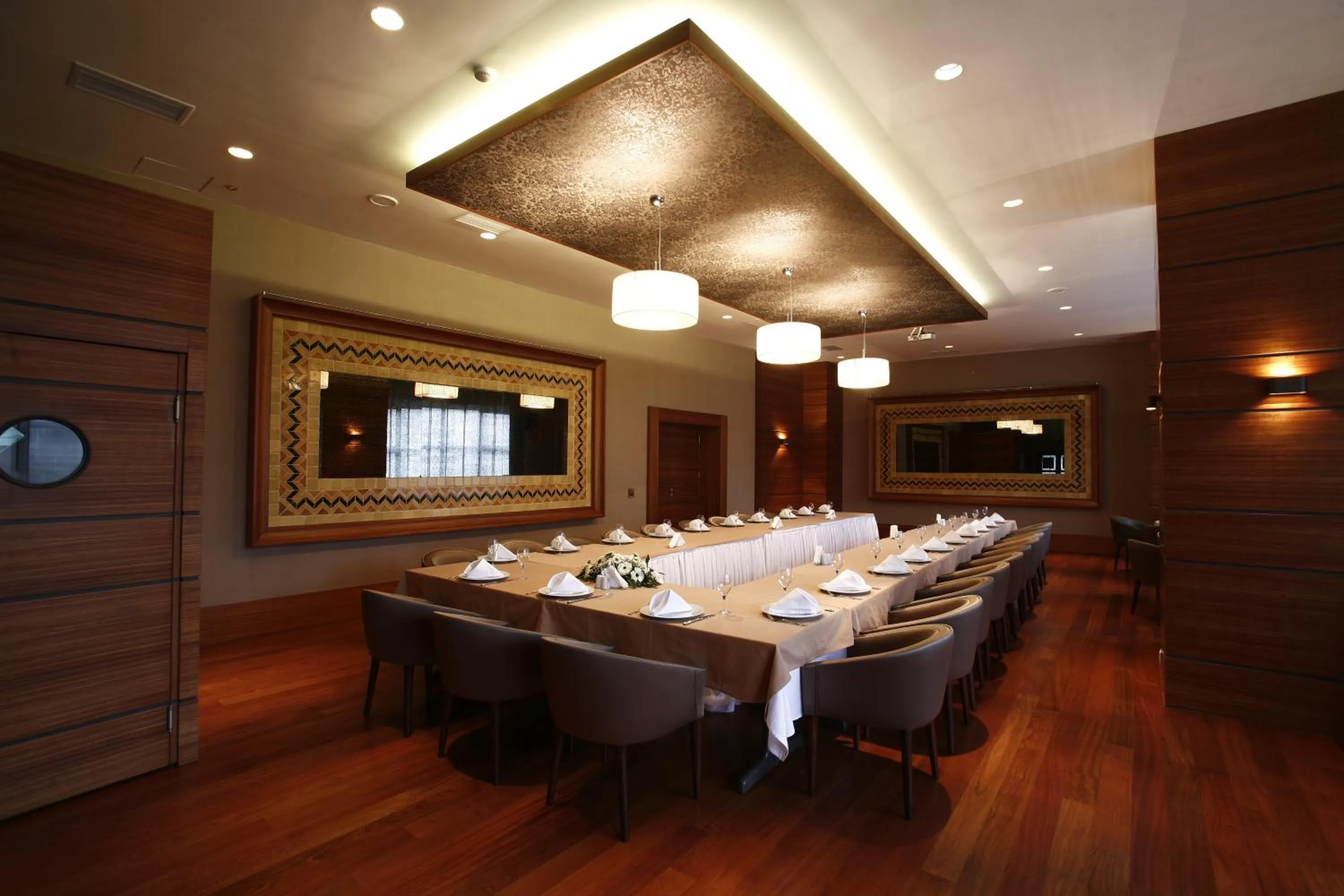 Business facilities in Tugcan Hotel