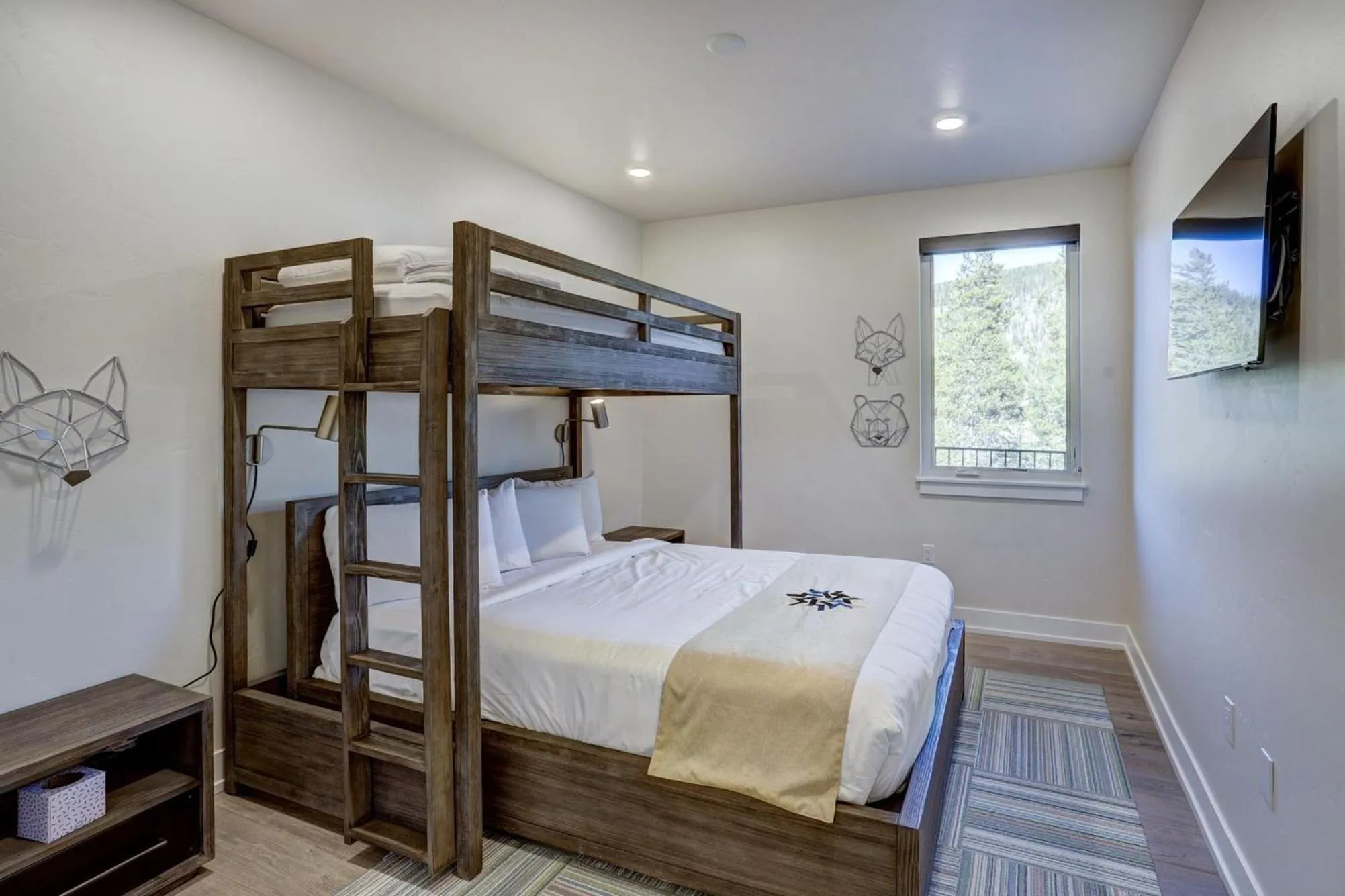 Photo of the whole room, Bed in Clearwater Lofts by Vail Resorts