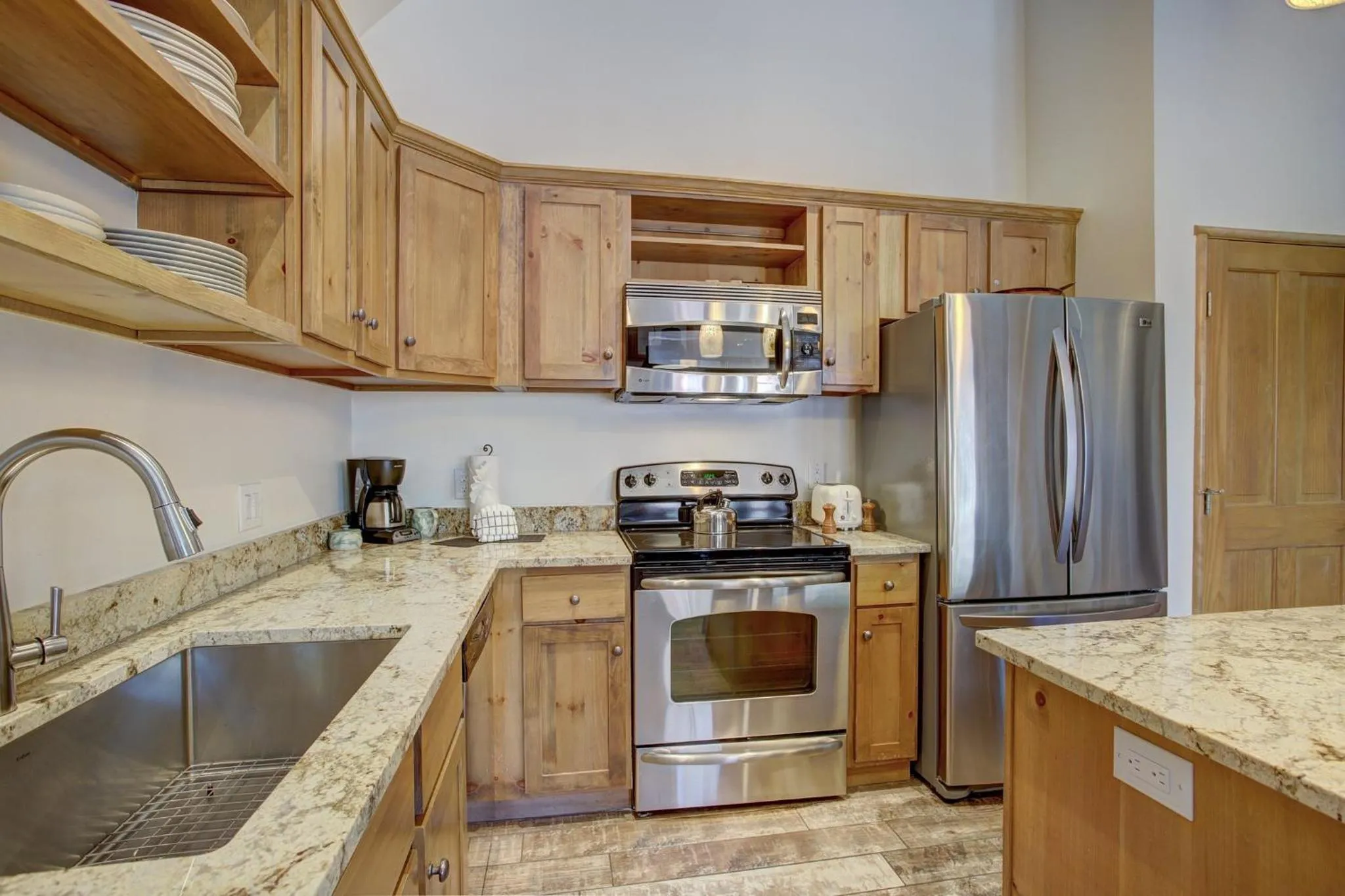 Kitchen or kitchenette in Jackpine & Black Bear Condos by Vail Resorts