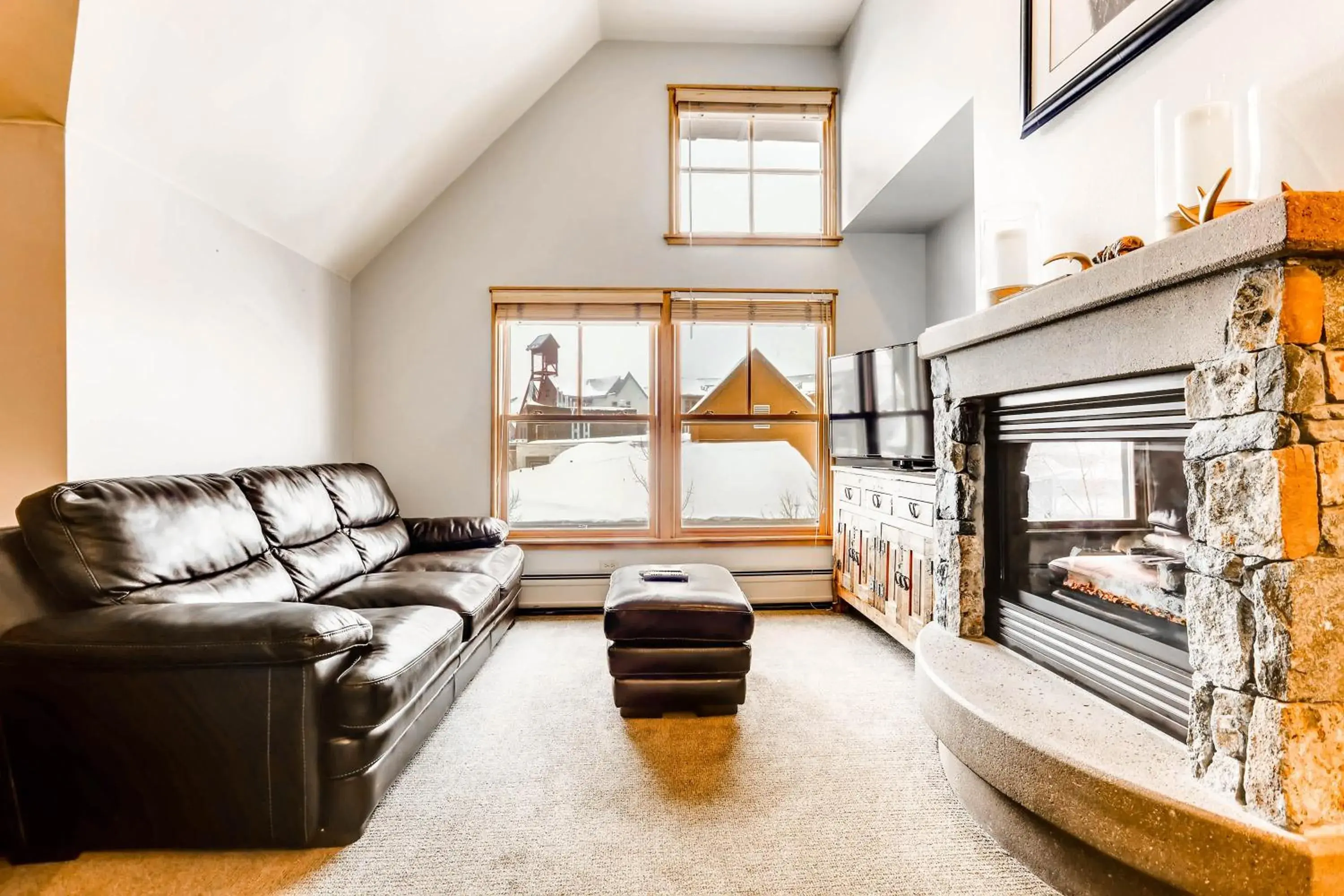 Deluxe Apartment in Jackpine & Black Bear Condominiums by Keystone Resort Deluxe Apartment in Jackpine & Black Bear Condominiums by Keystone Resort