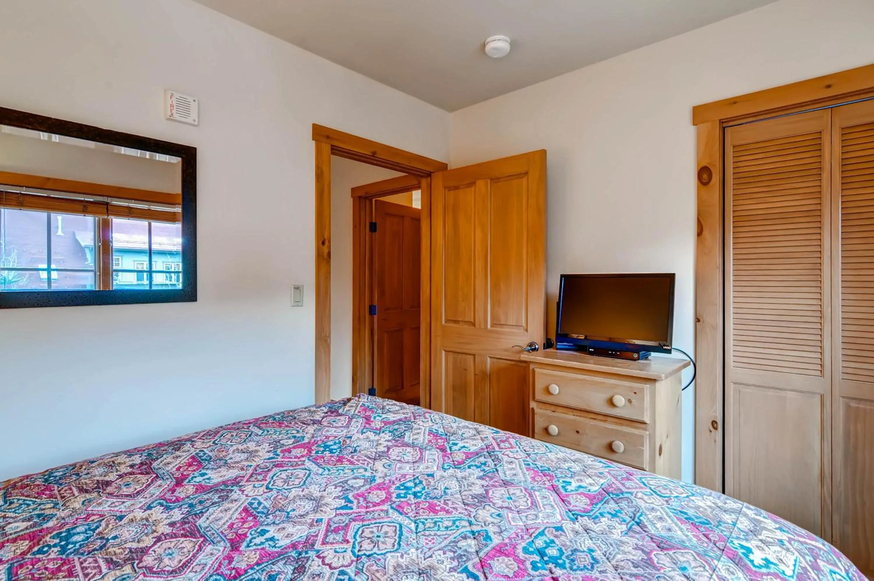 Photo of the whole room, Bed in Expedition Station Condos by Vail Resorts