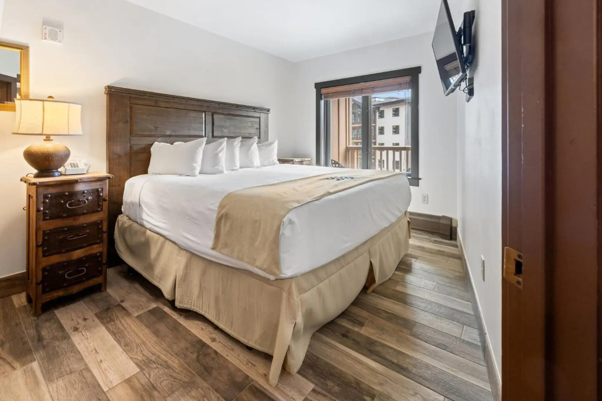 One-Bedroom Apartment in Red Hawk by Keystone Resort One-Bedroom Apartment in Red Hawk by Keystone Resort